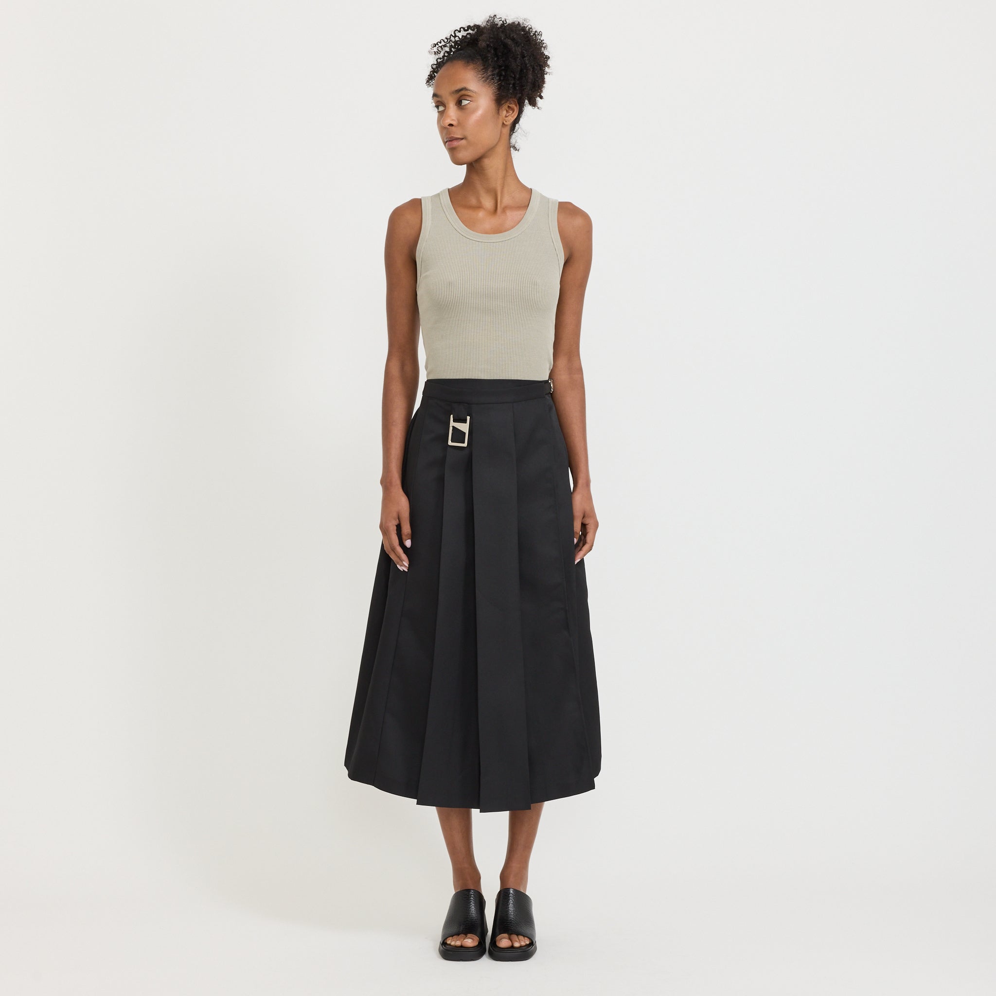 Snack Skirt Black | Maplestore