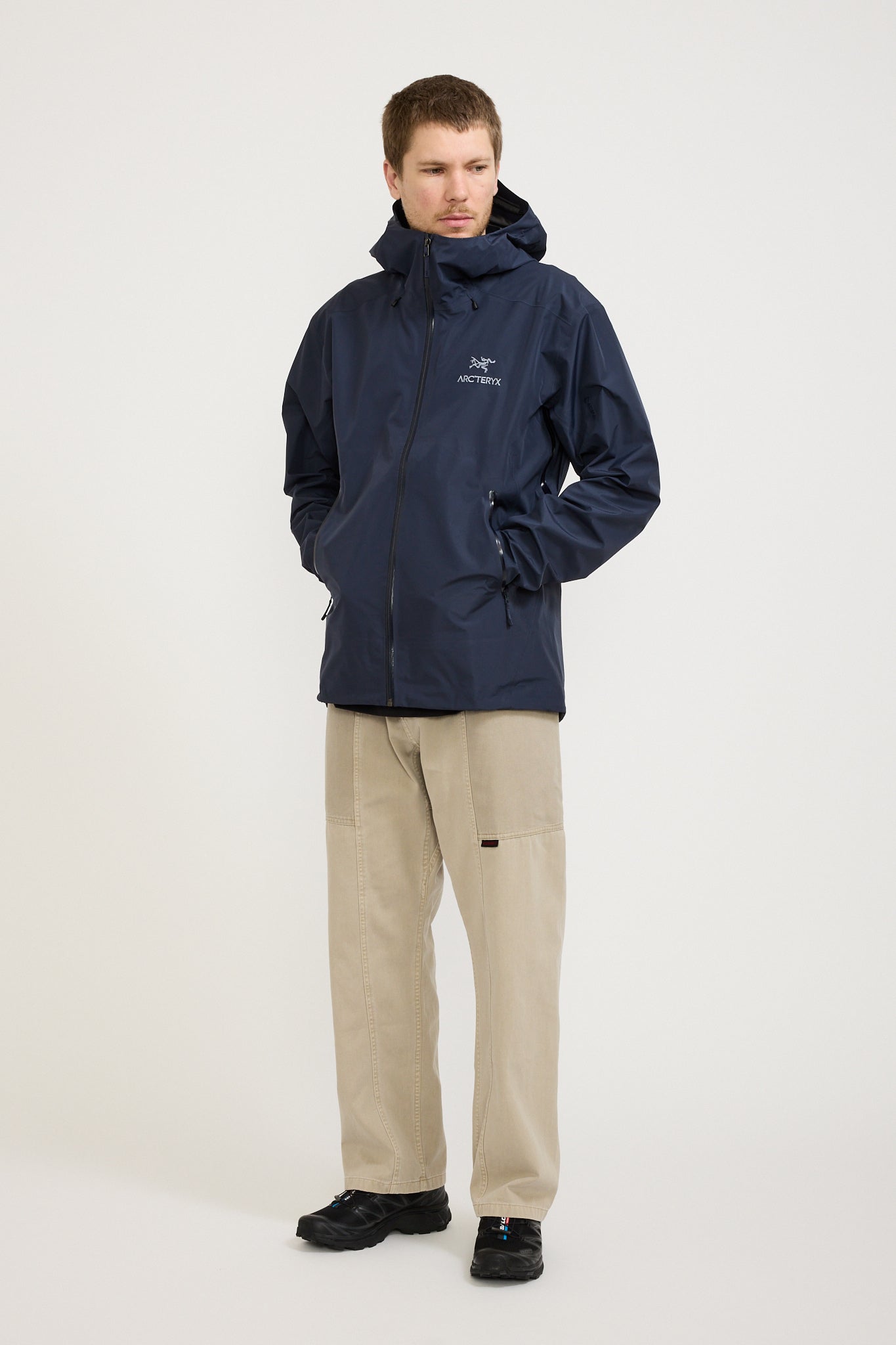 Arcteryx | Beta LT Jacket Black Sapphire | Maplestore