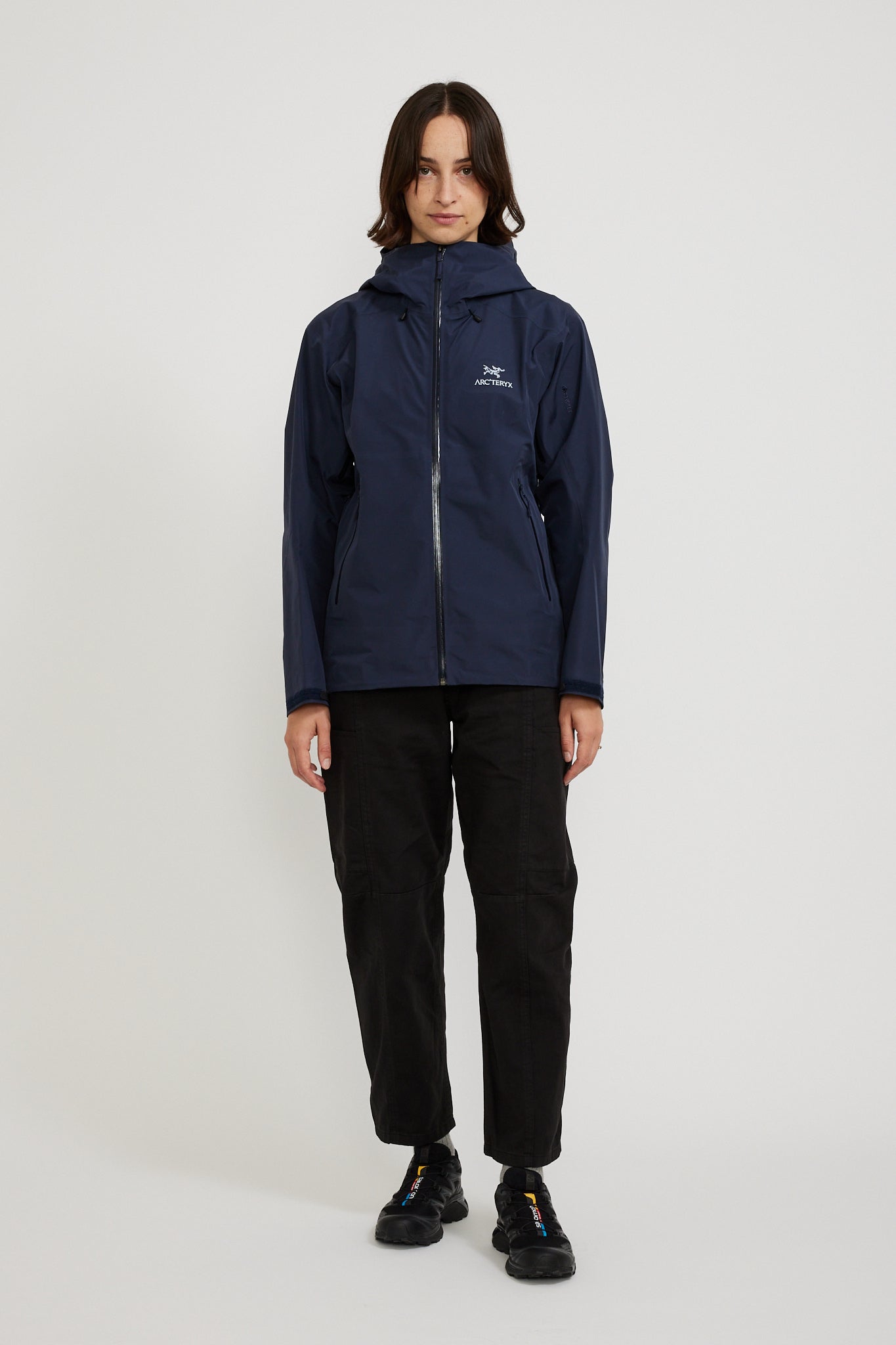 Arcteryx | Beta LT Jacket Women's Sapphire Black | Maplestore