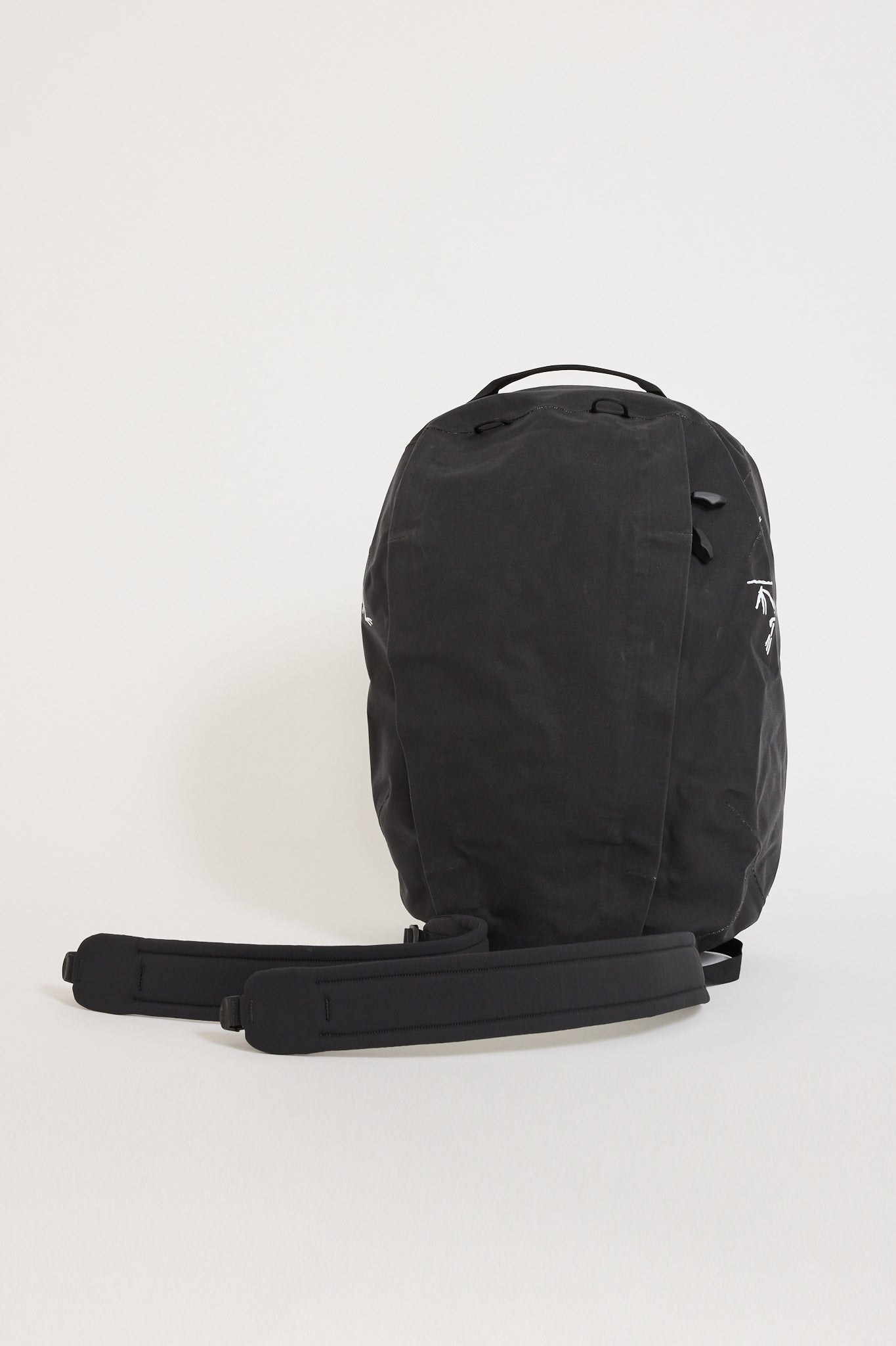 Arcteryx | Carrier 40 Duffle Black | Maplestore