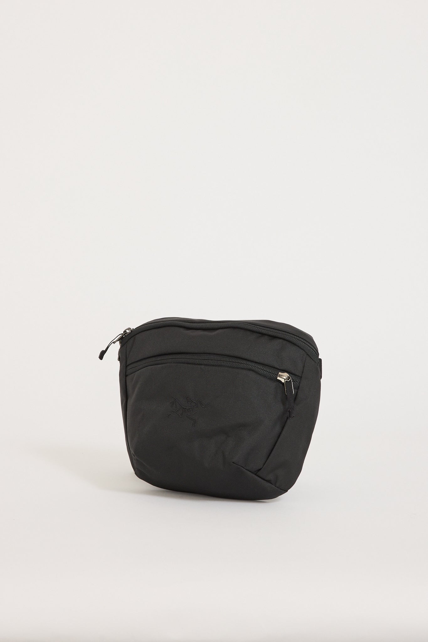 Arcteryx | Mantis 2 Waist Pack Black II | Maplestore