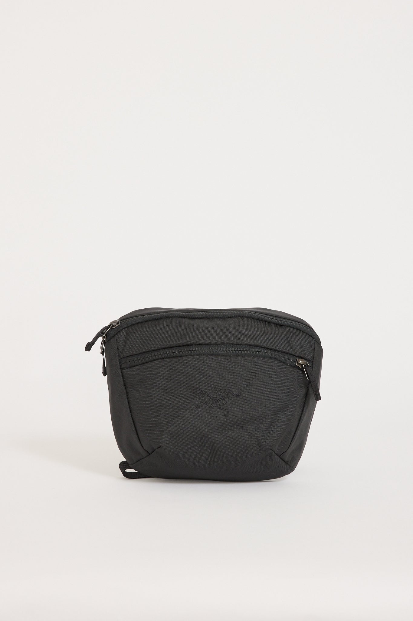 Arcteryx | Mantis 2 Waist Pack Black II | Maplestore