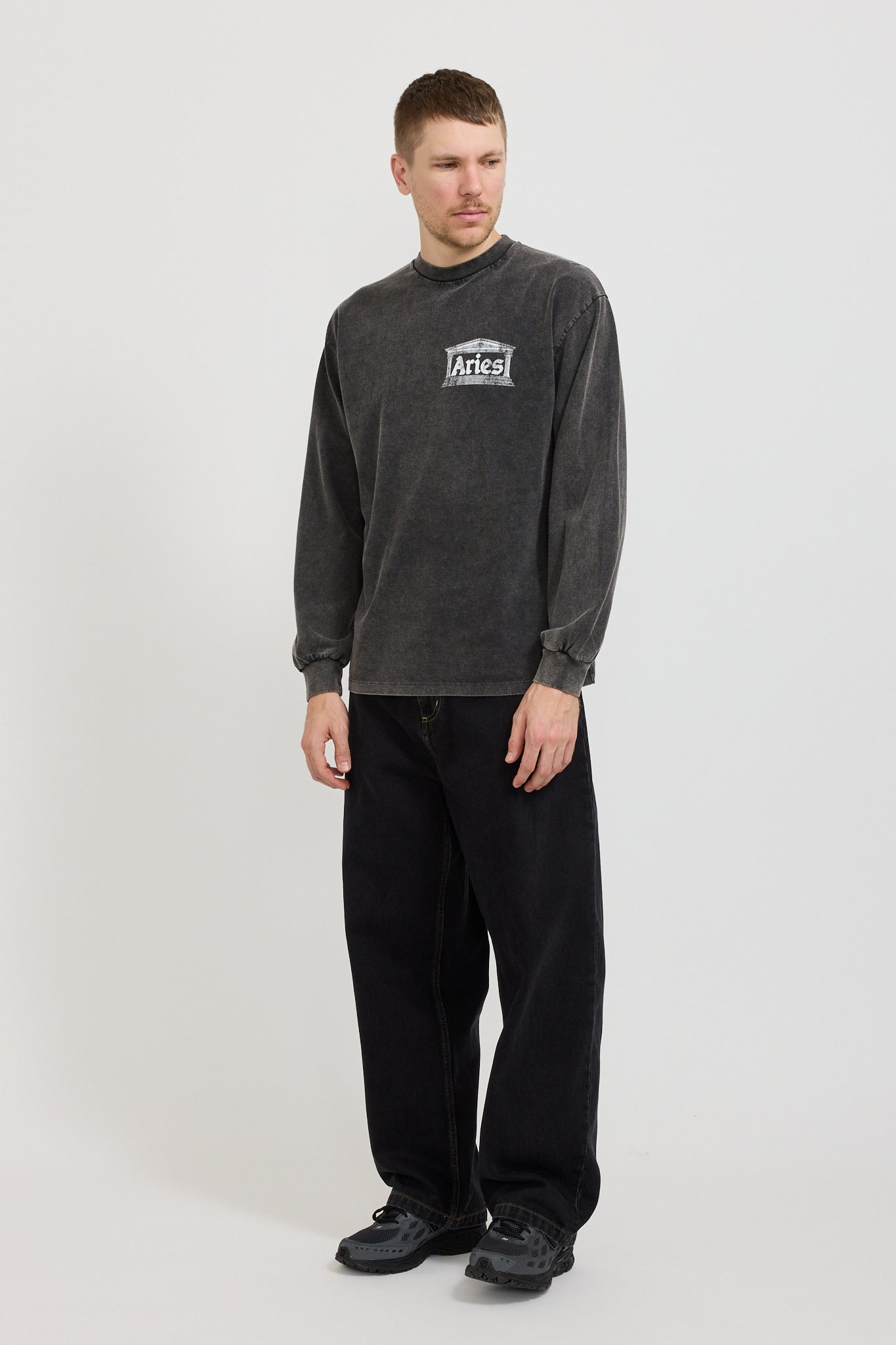 Aries | Aged Ancient Temple LS Tee Black | Maplestore