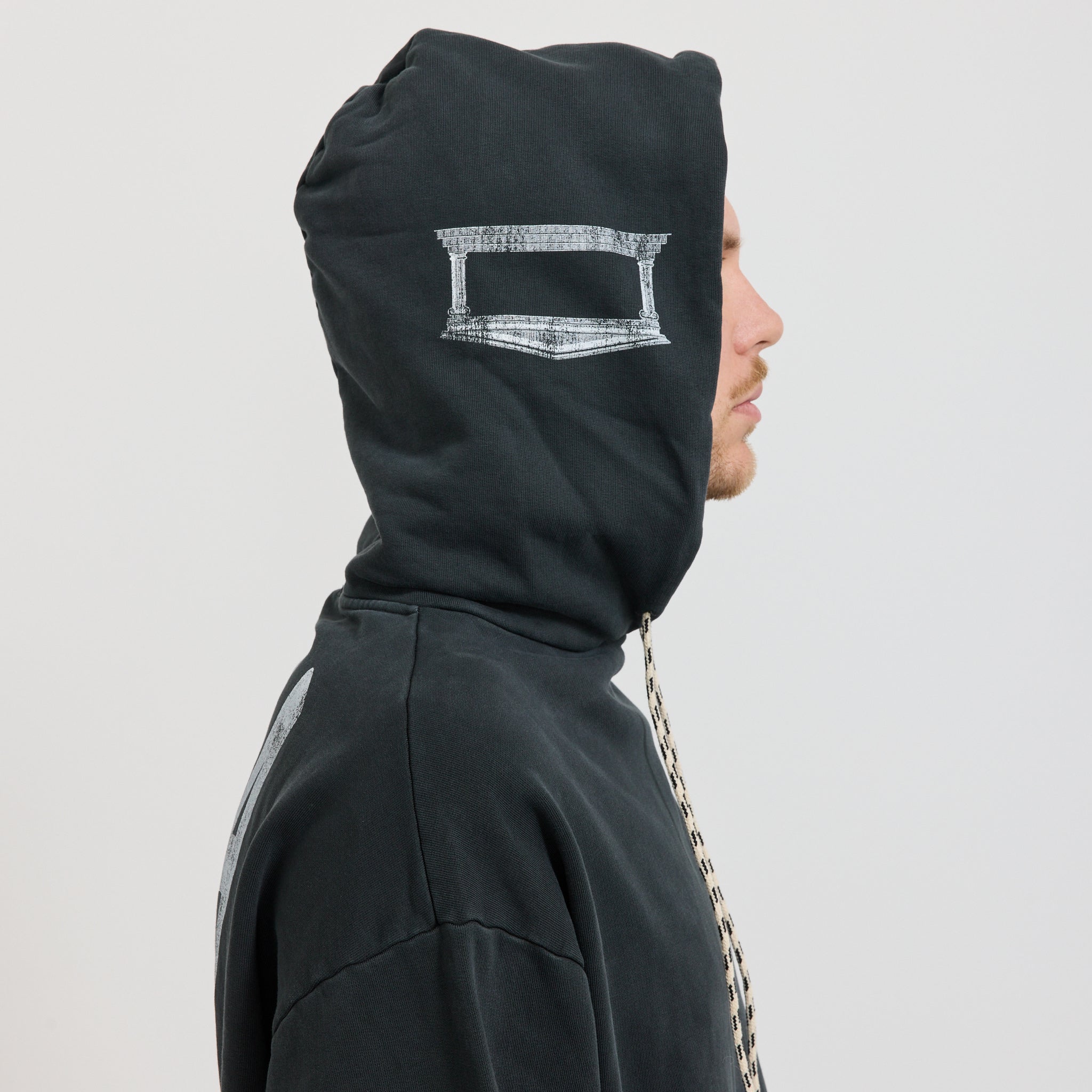 Aries | Faded Aloha From Hell Hoodie Black | Maplestore