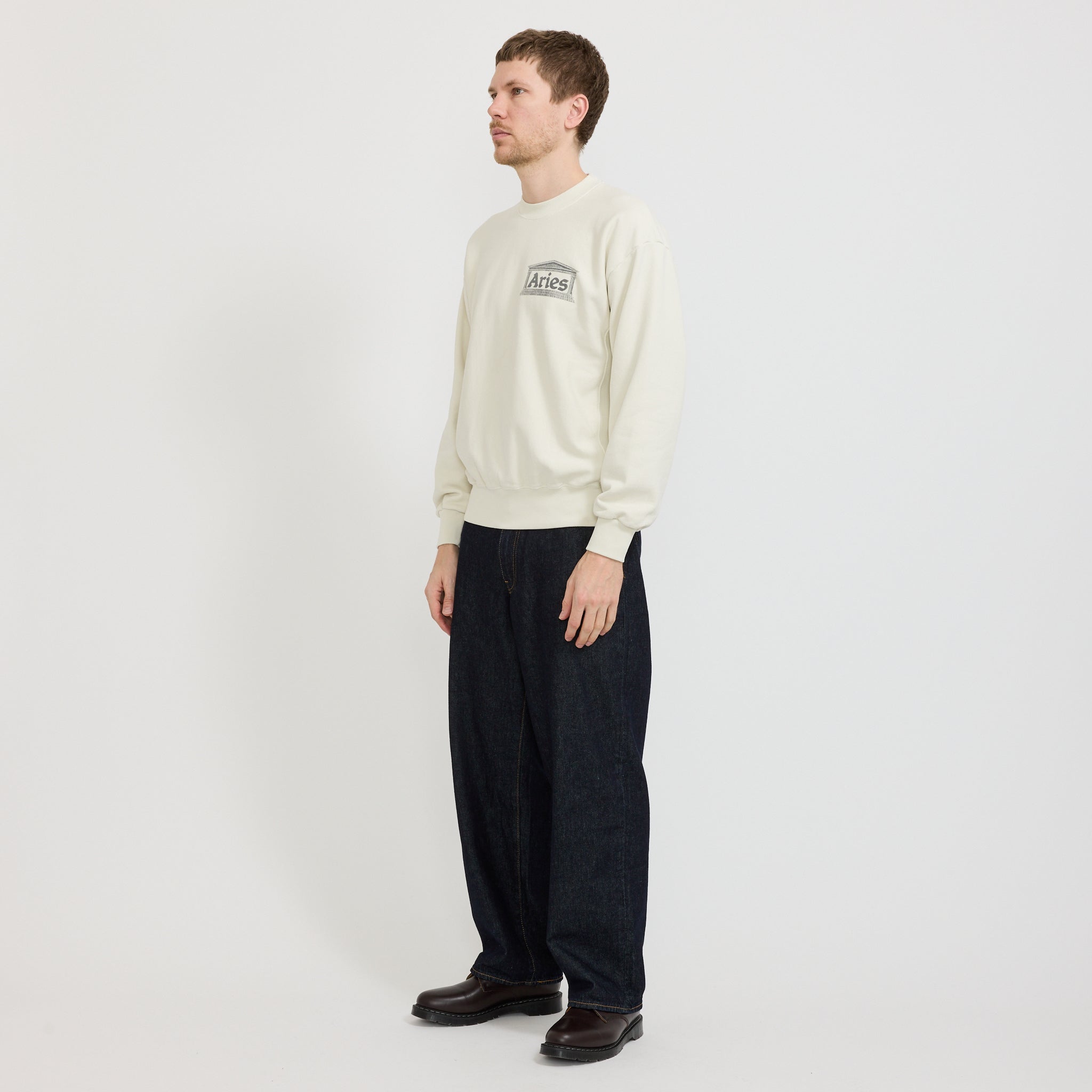 Premium Aged Temple Sweatshirt Off White