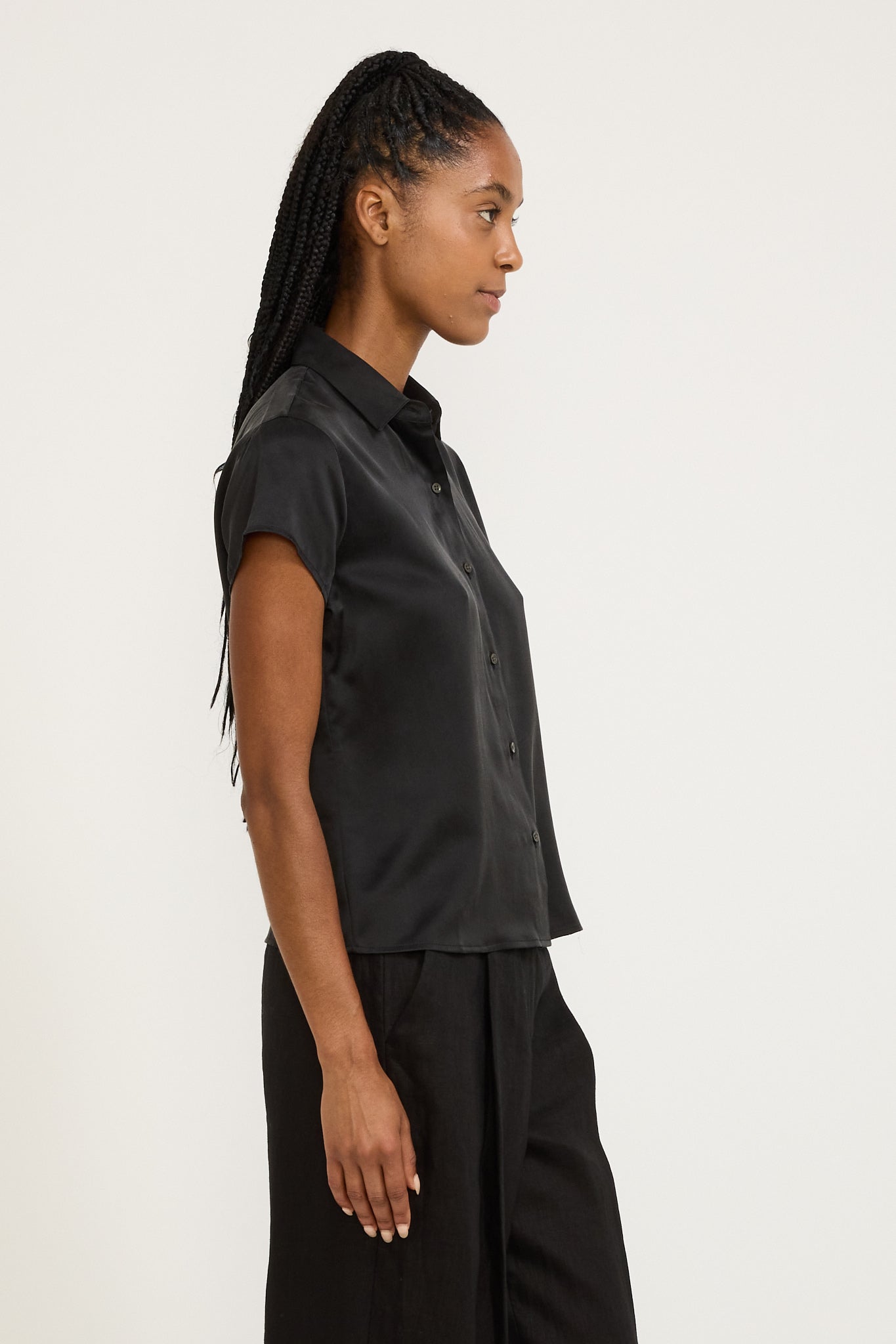 Karri Silk S/S Shirt Black