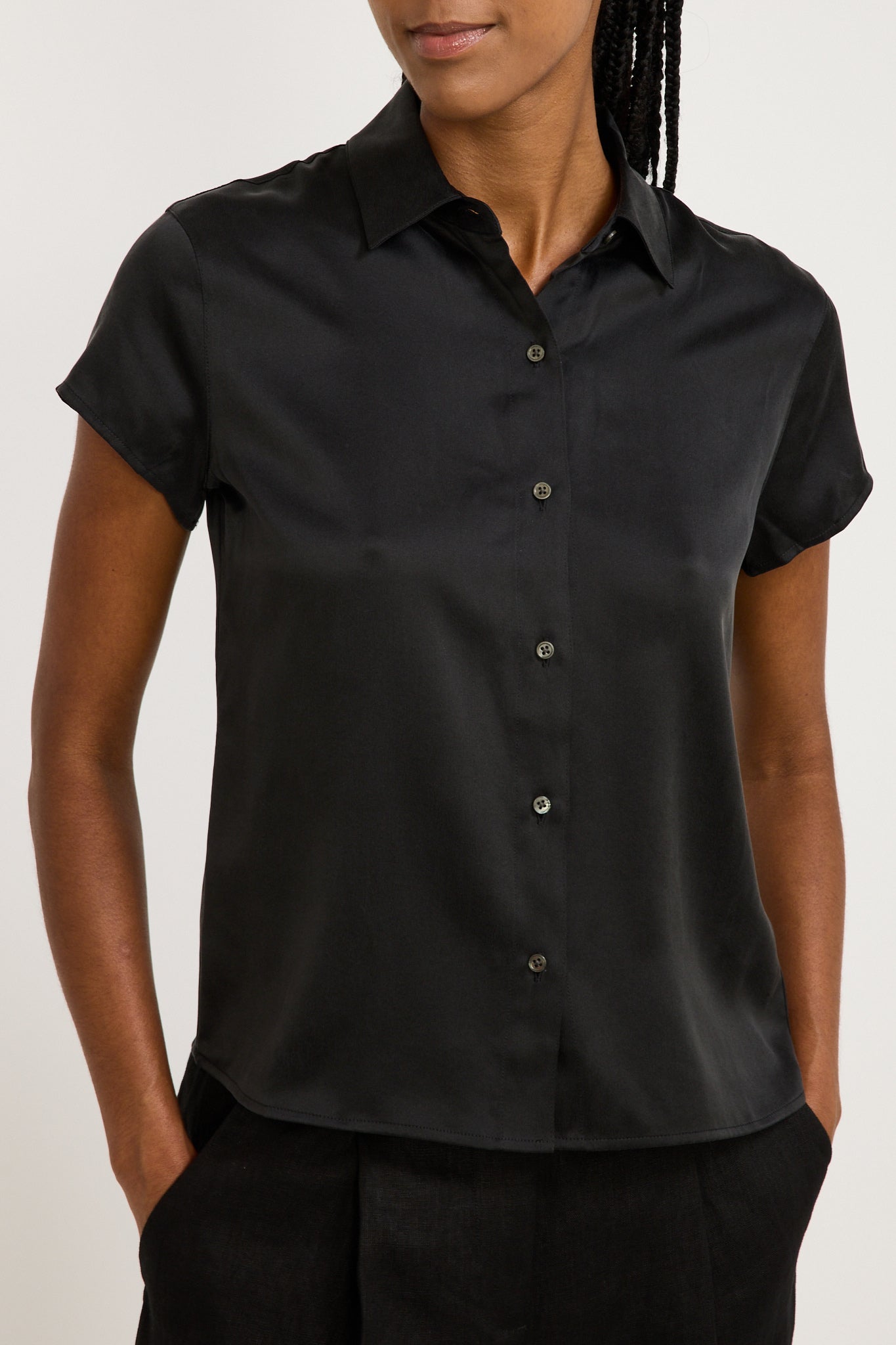 Karri Silk S/S Shirt Black