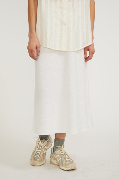 Assembly Label | Stella Linen Bias Skirt White | Maplestore