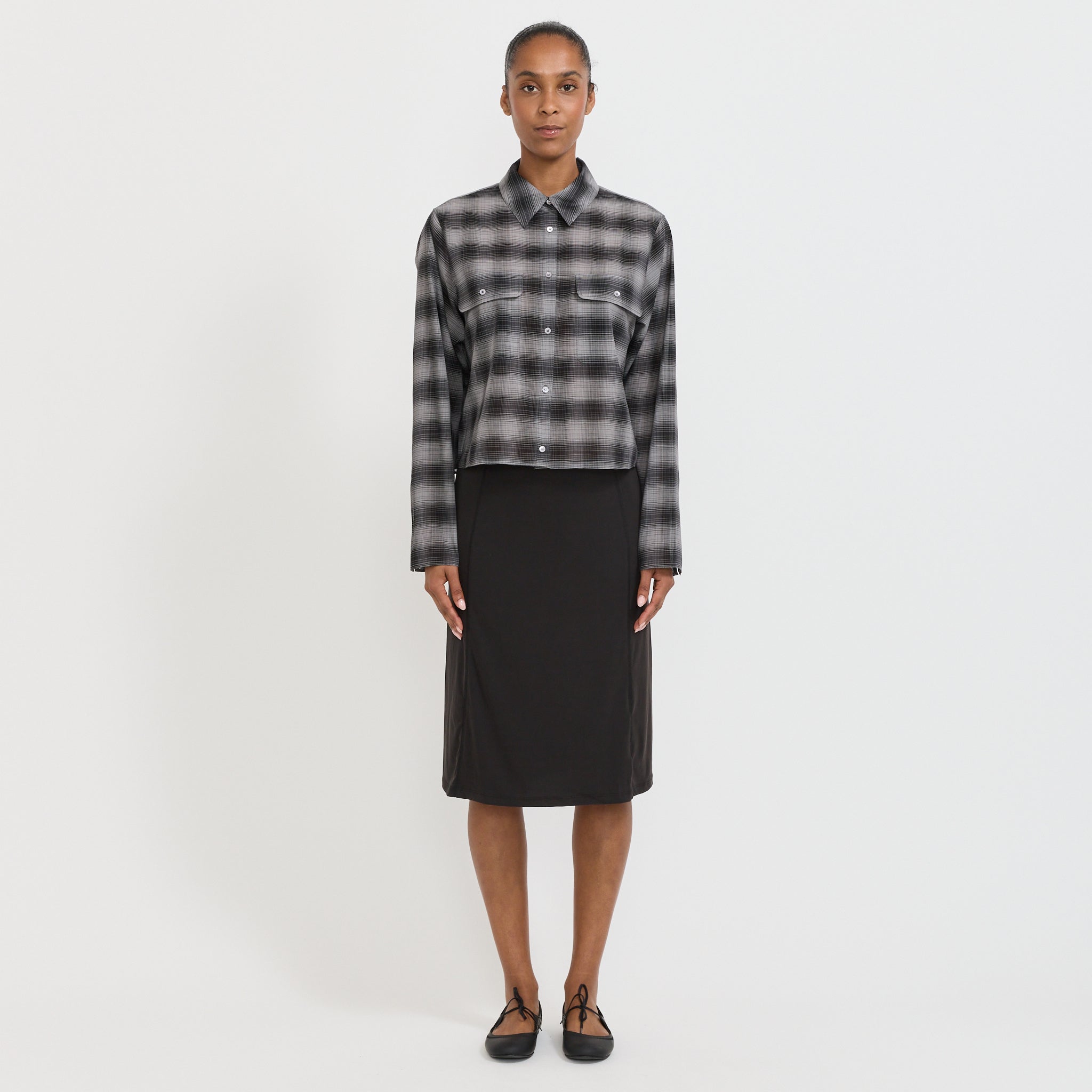 Wool Cropped Check Shirt Charcoal | Maplestore