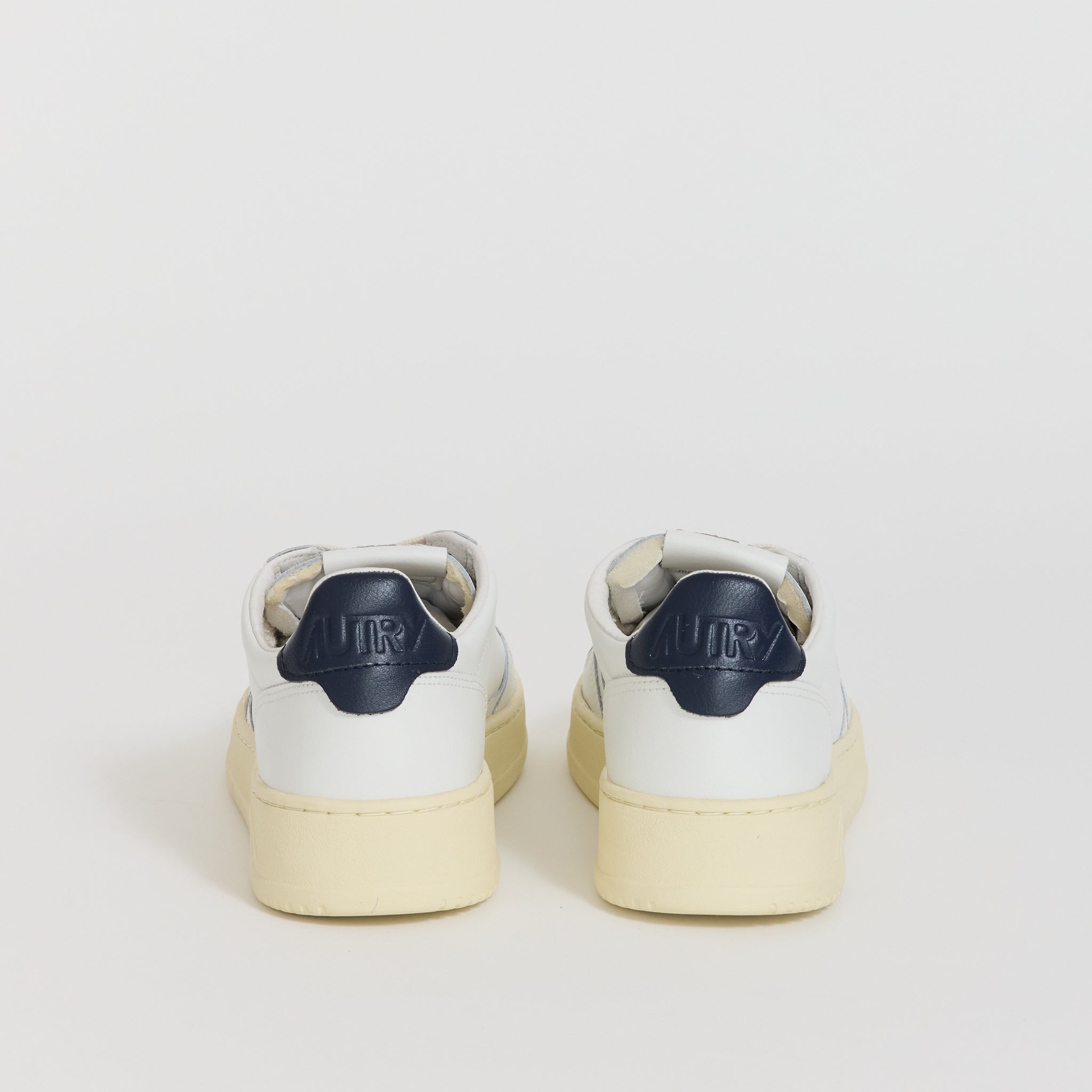 Medalist Low White/Space