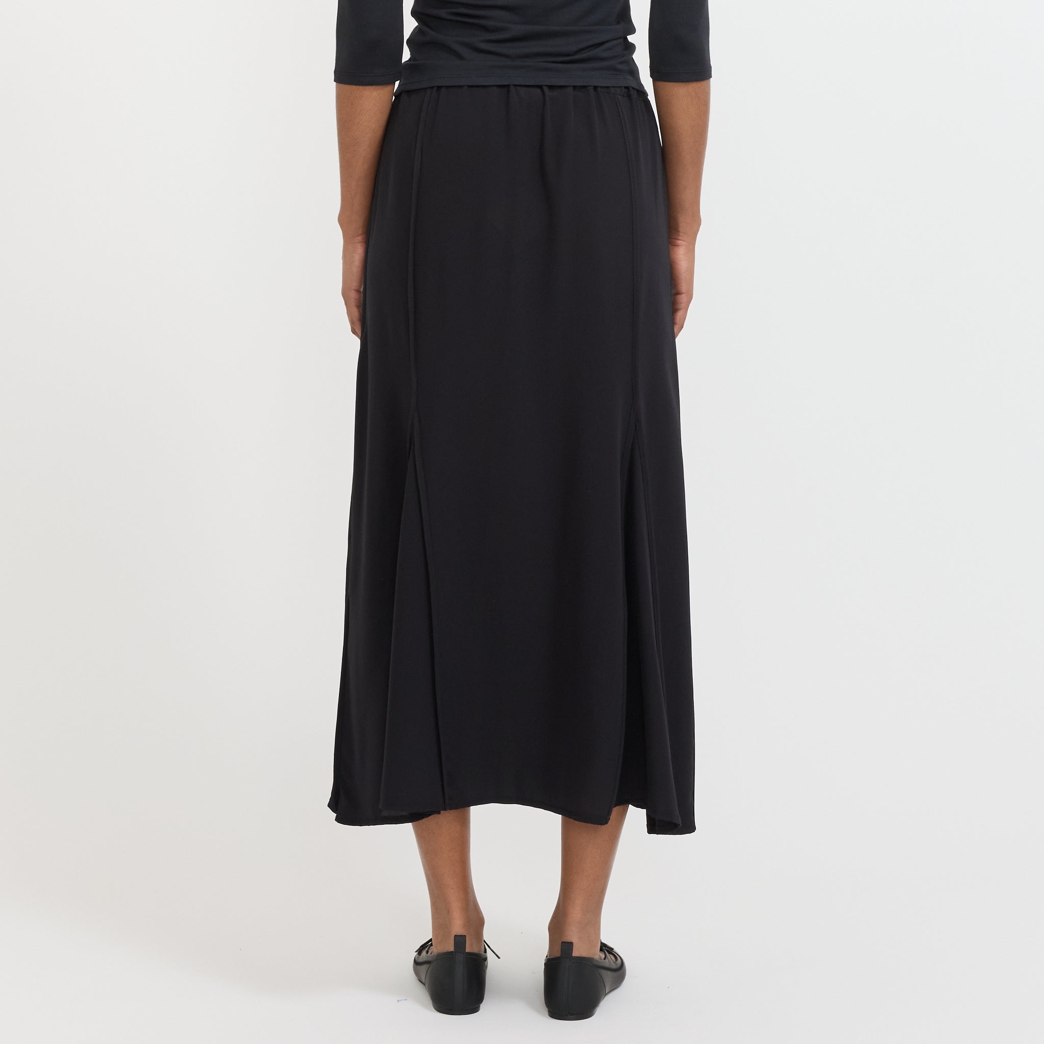 Baserange | Ade Skirt Black | Maplestore