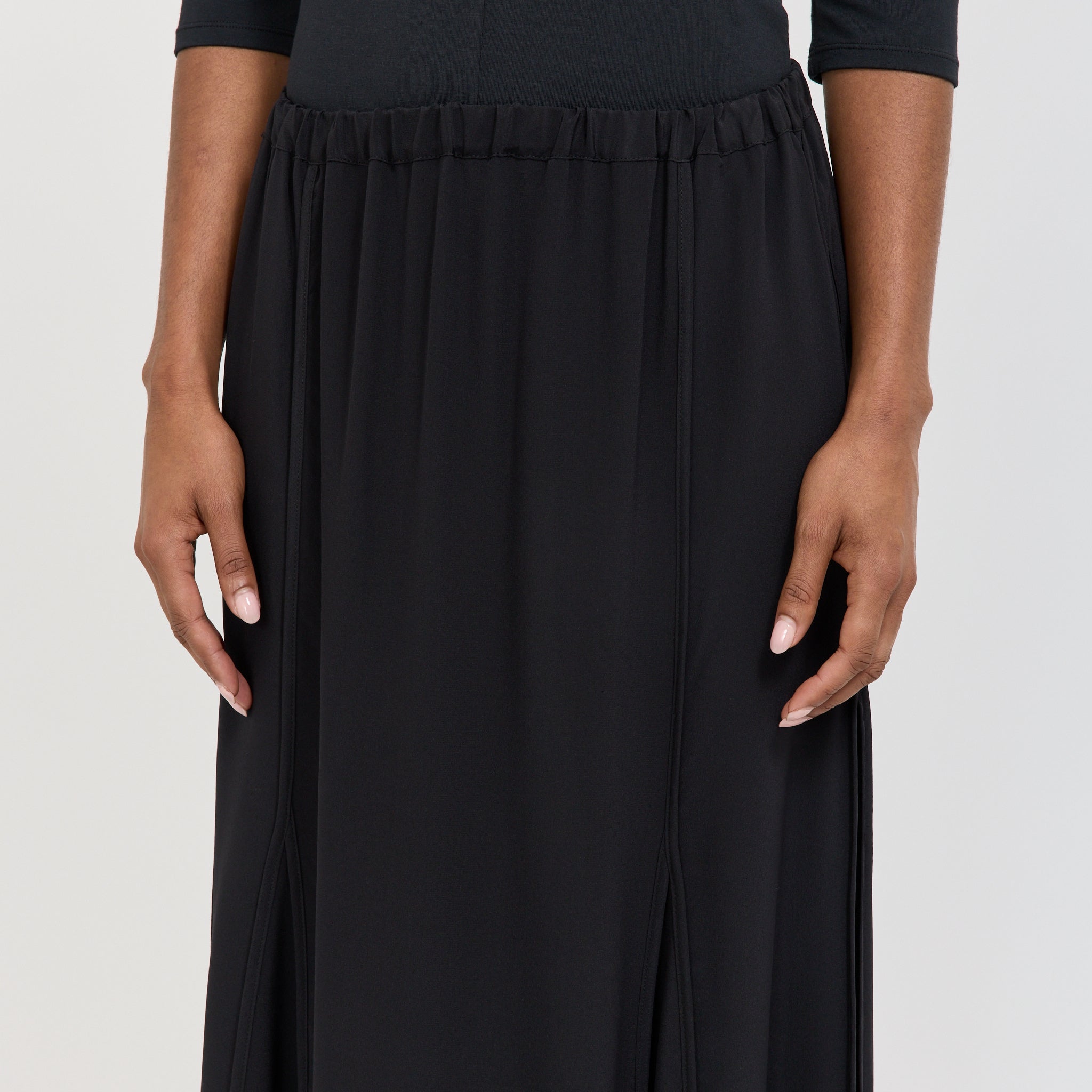 Baserange | Ade Skirt Black | Maplestore