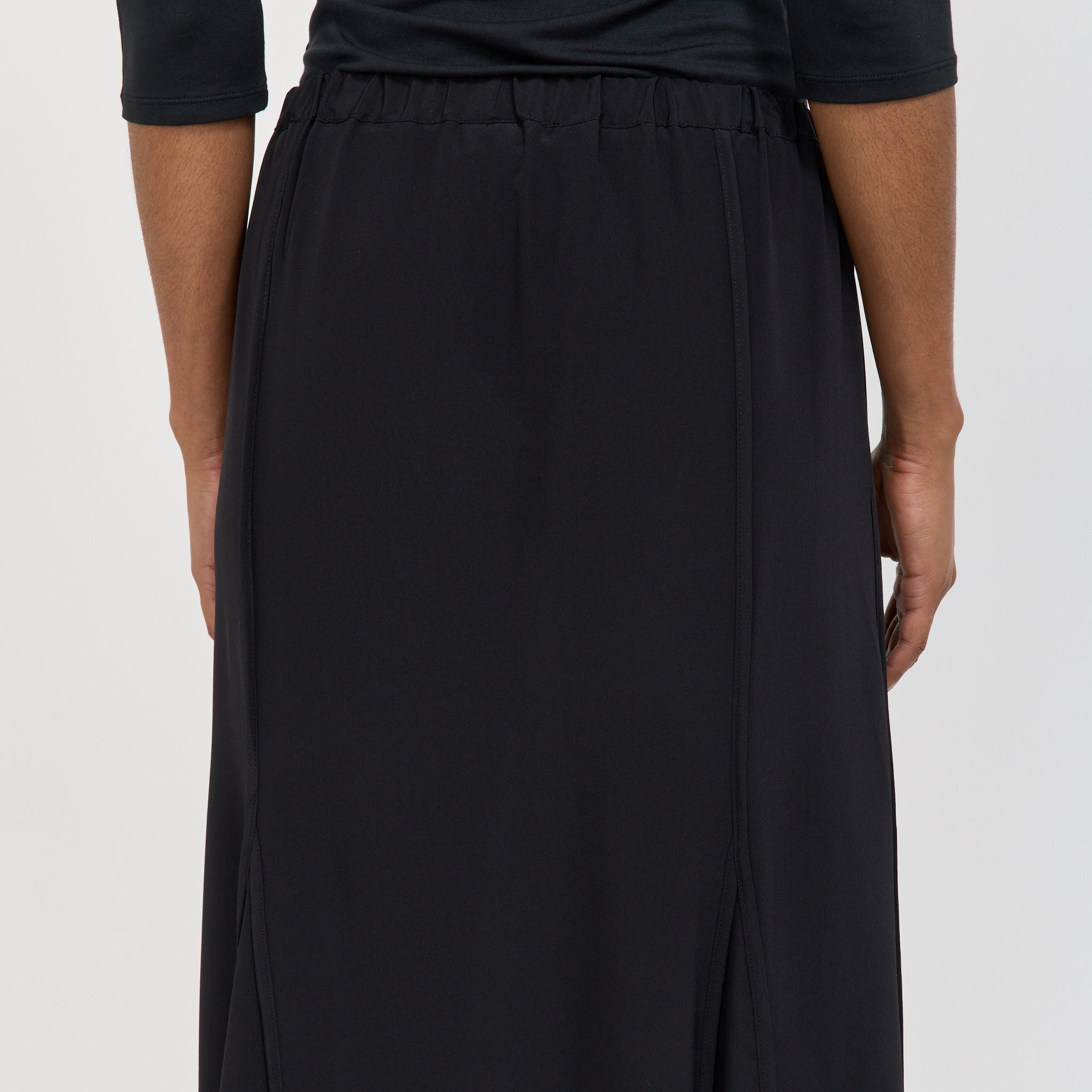 Baserange | Ade Skirt Black | Maplestore