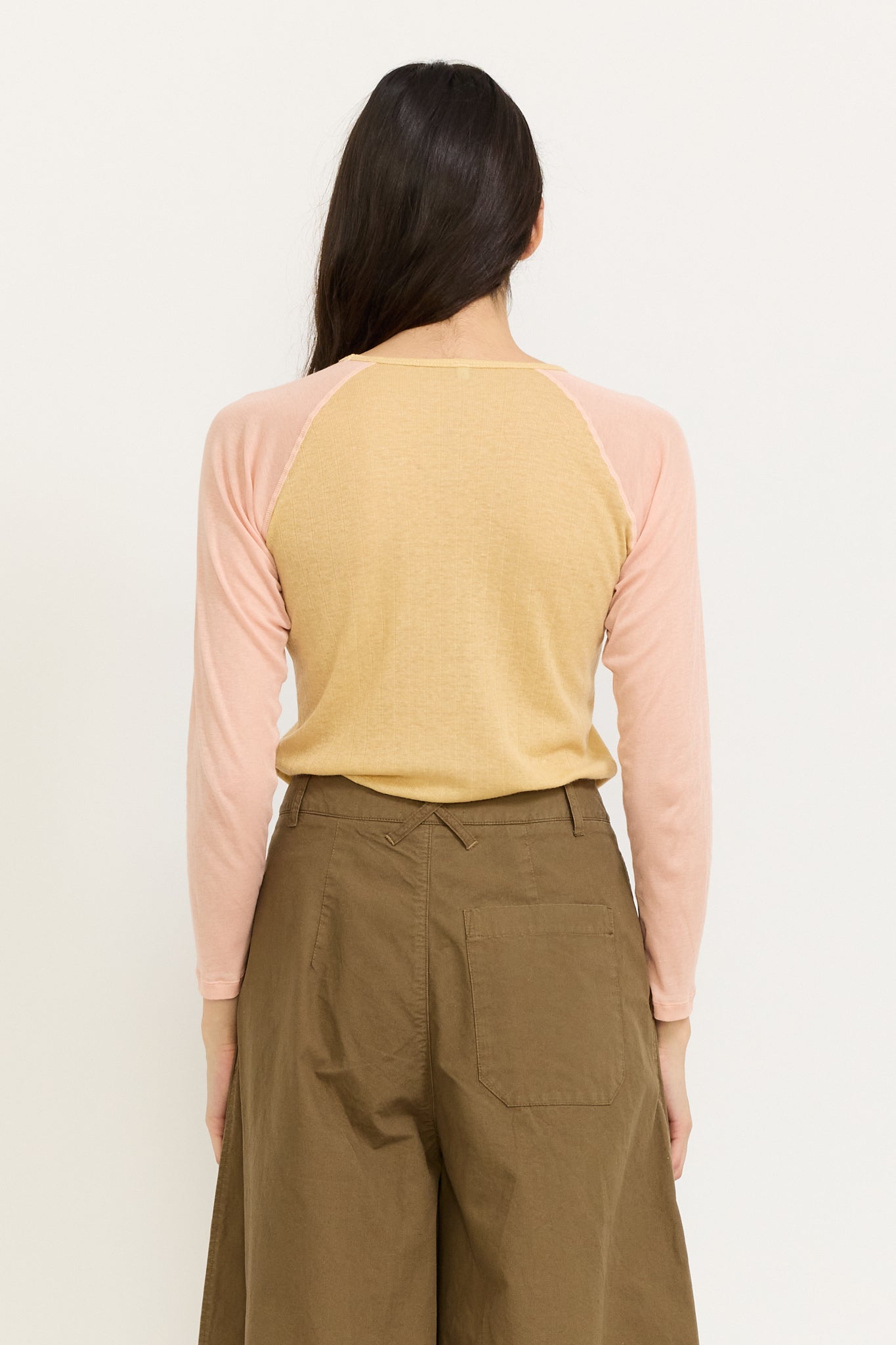 Baserange | Gene Long Sleeve Hen Yellow/Buio Pink | Maplestore
