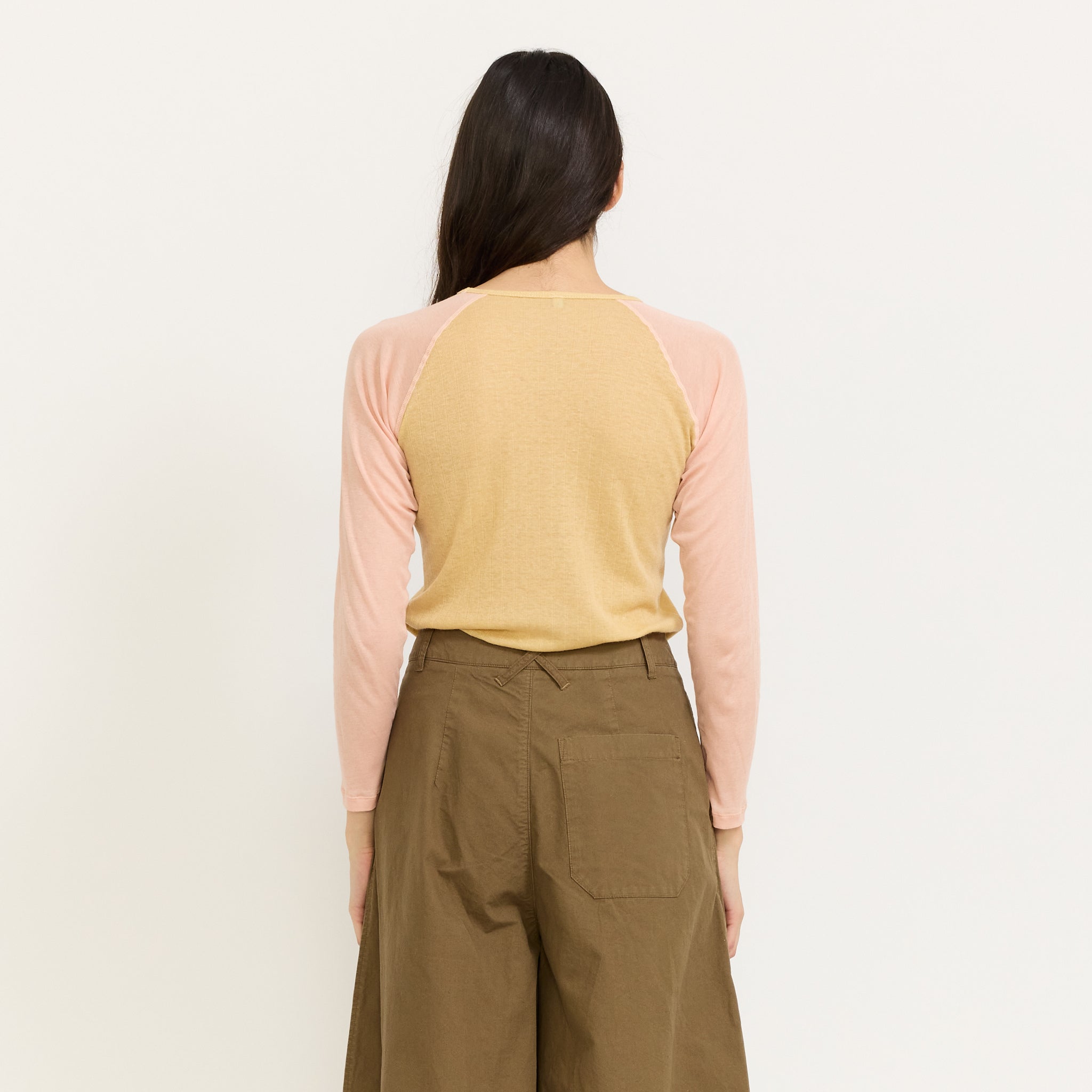 Baserange | Gene Long Sleeve Hen Yellow/Buio Pink | Maplestore