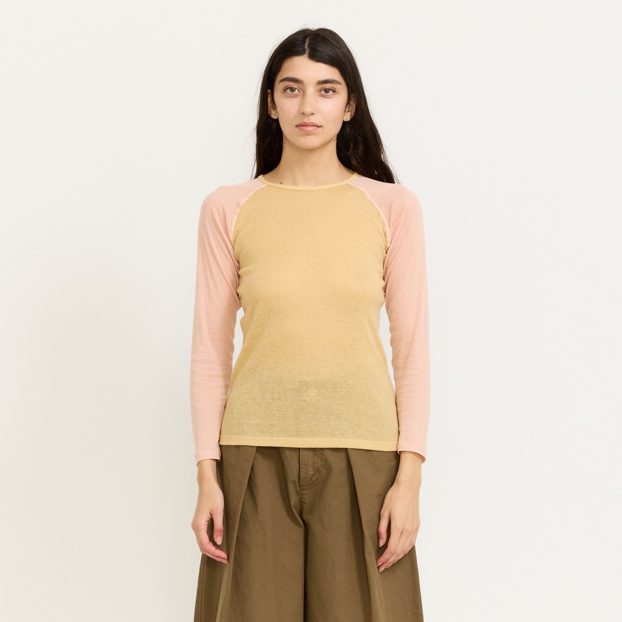 Baserange | Gene Long Sleeve Hen Yellow/Buio Pink | Maplestore