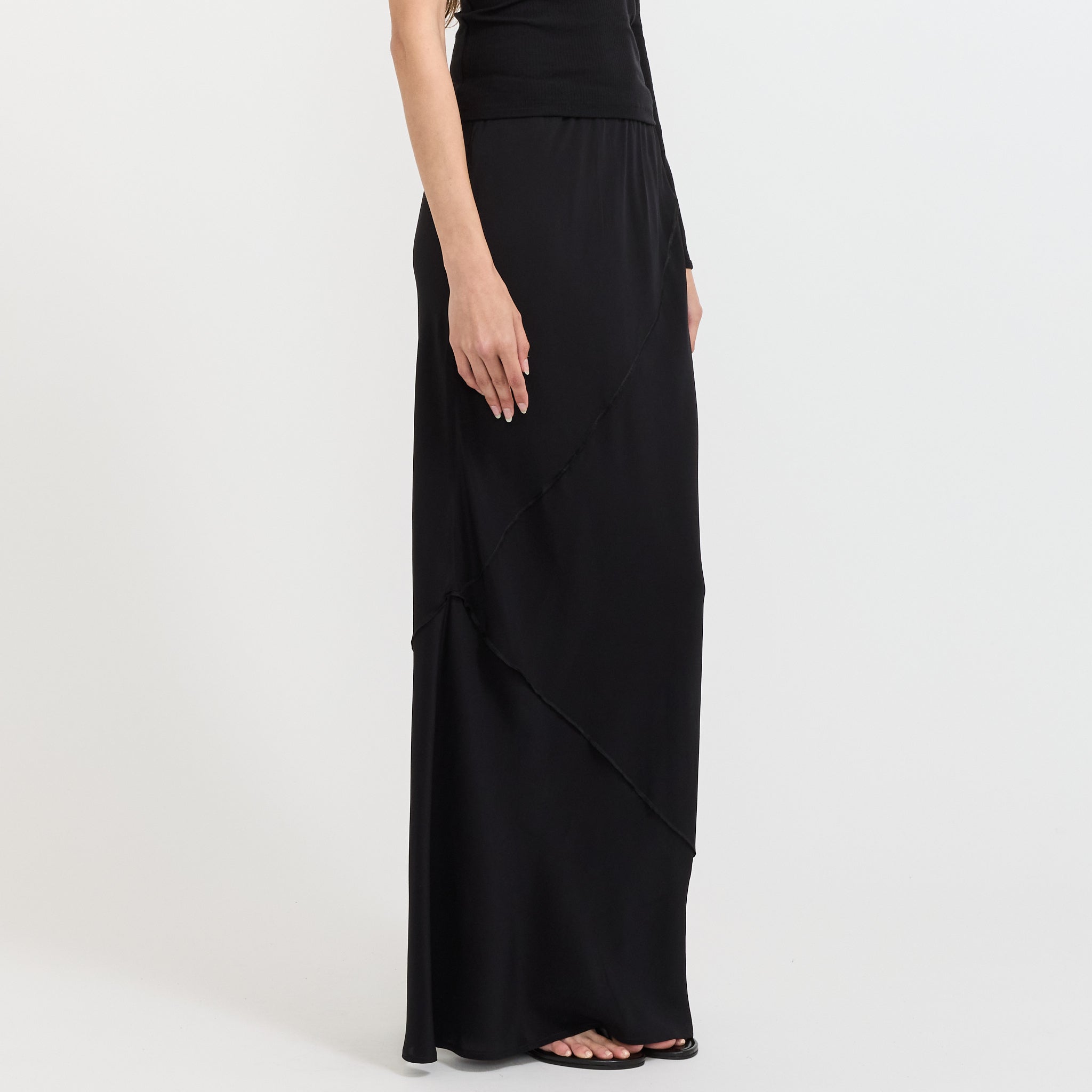 Lava Skirt Black