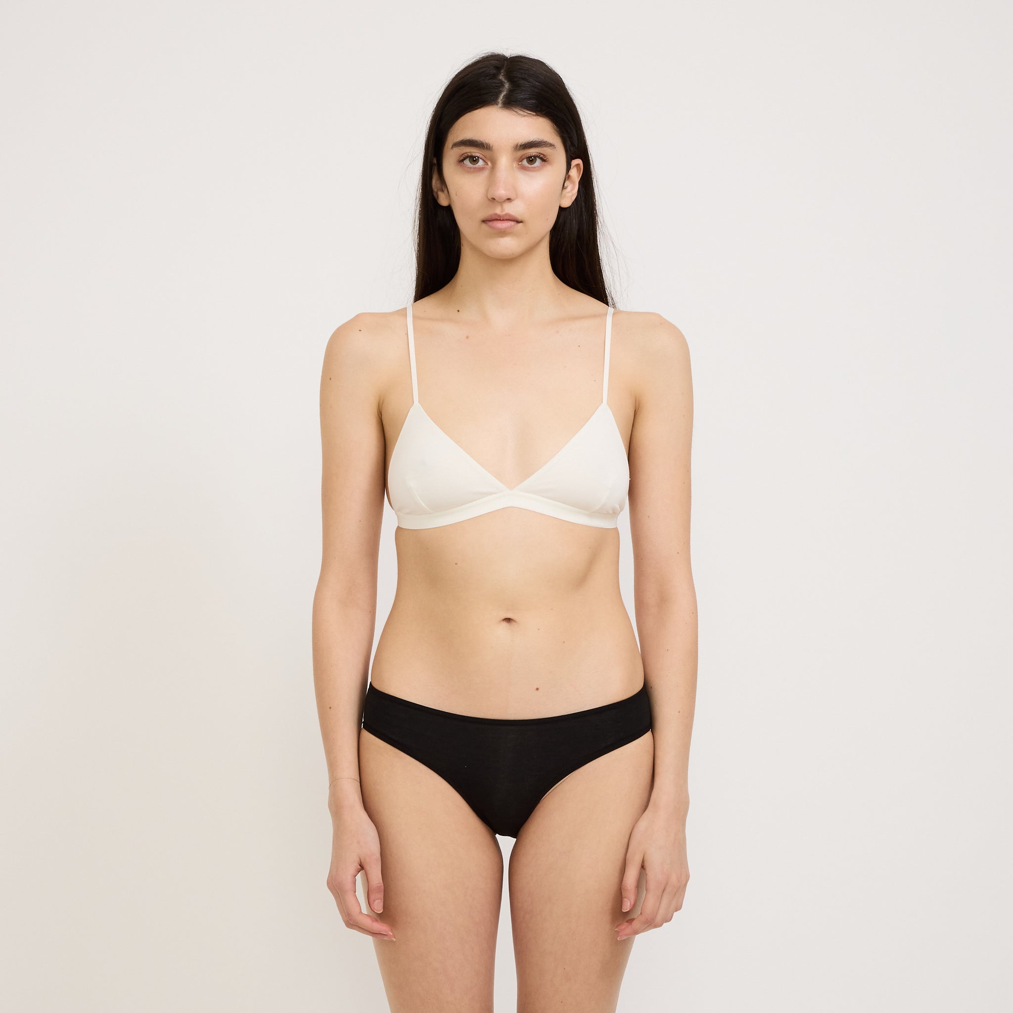Baserange | Mississippi Bra Undyed | Maplestore