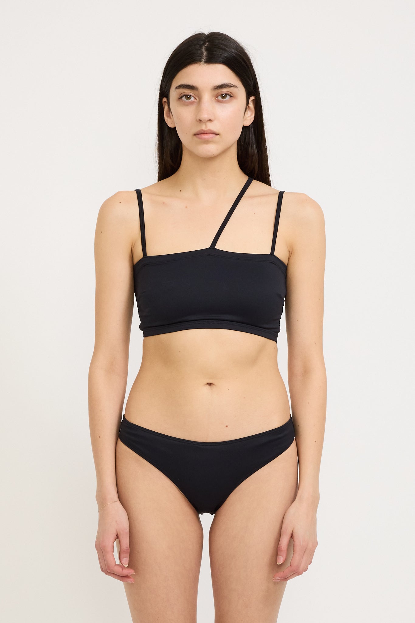 Baserange | Nida Swim Top Black | Maplestore