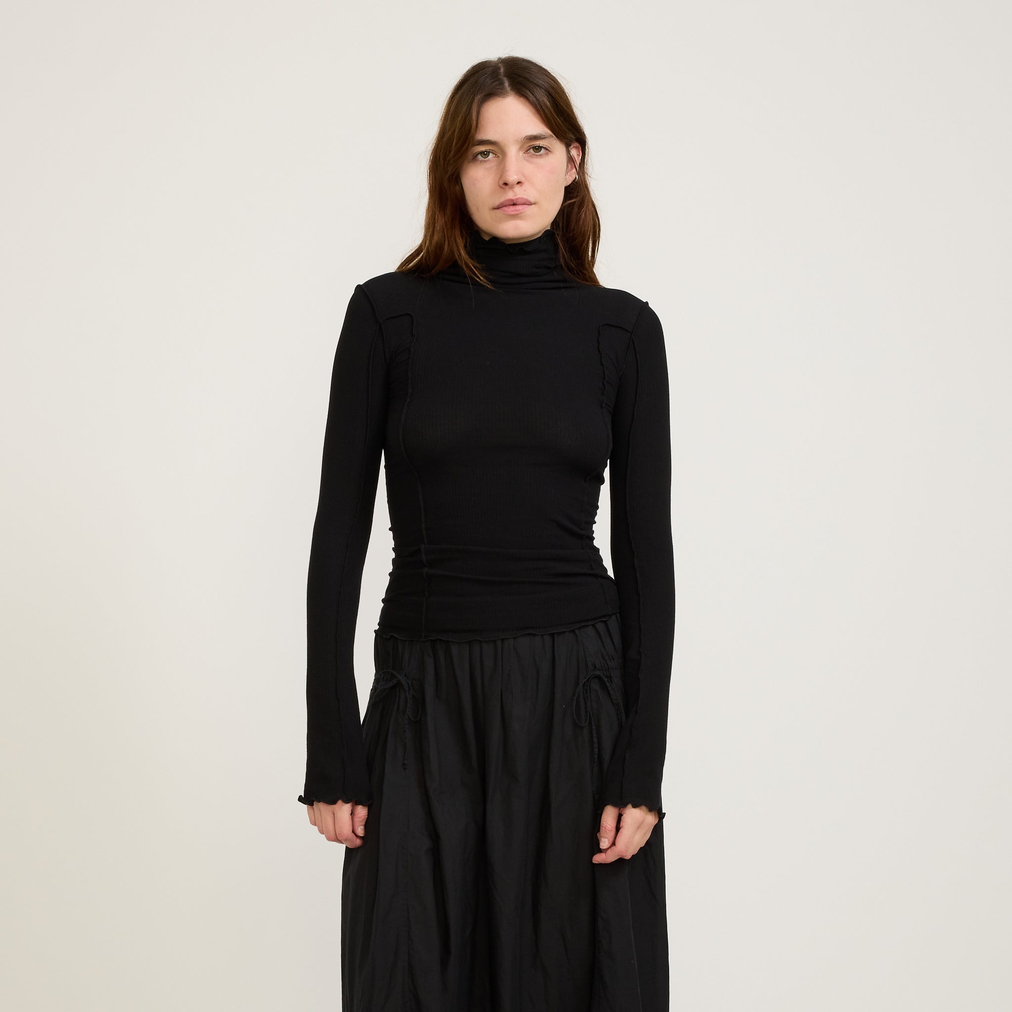 Omato Turtle Neck Black