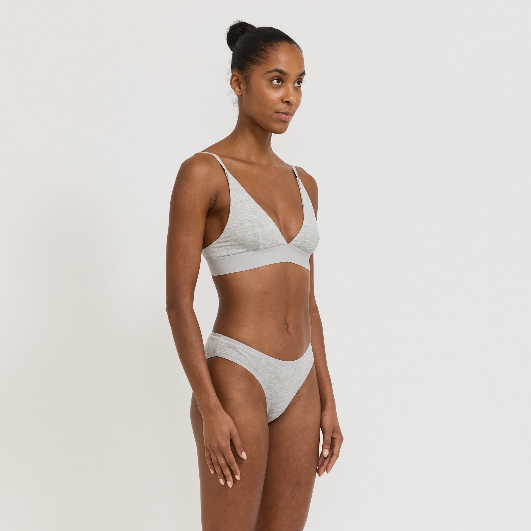 Baserange | Triangle Bra Grey Melange | Maplestore