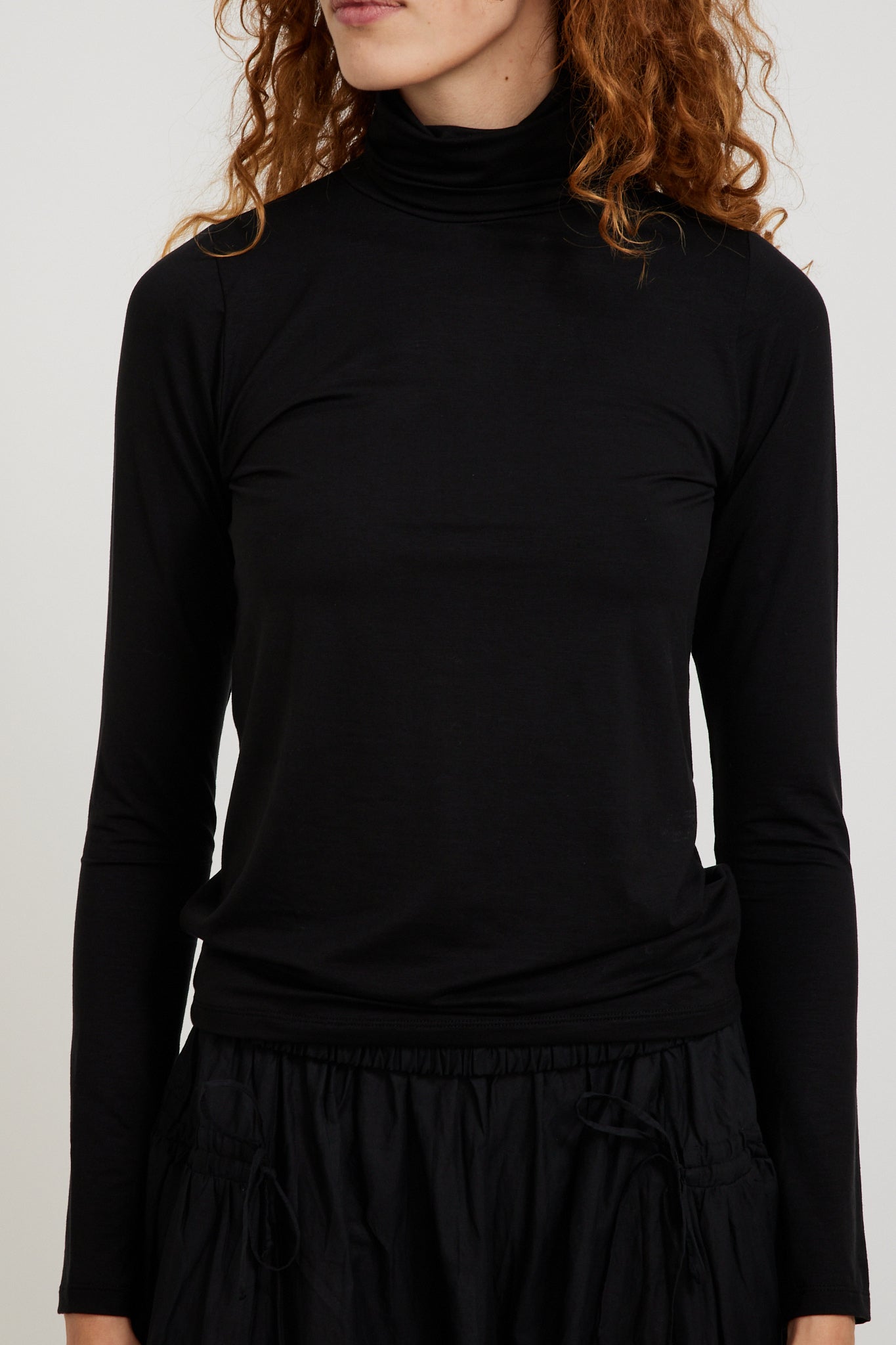 Baserange | Turtle Neck Black | Maplestore