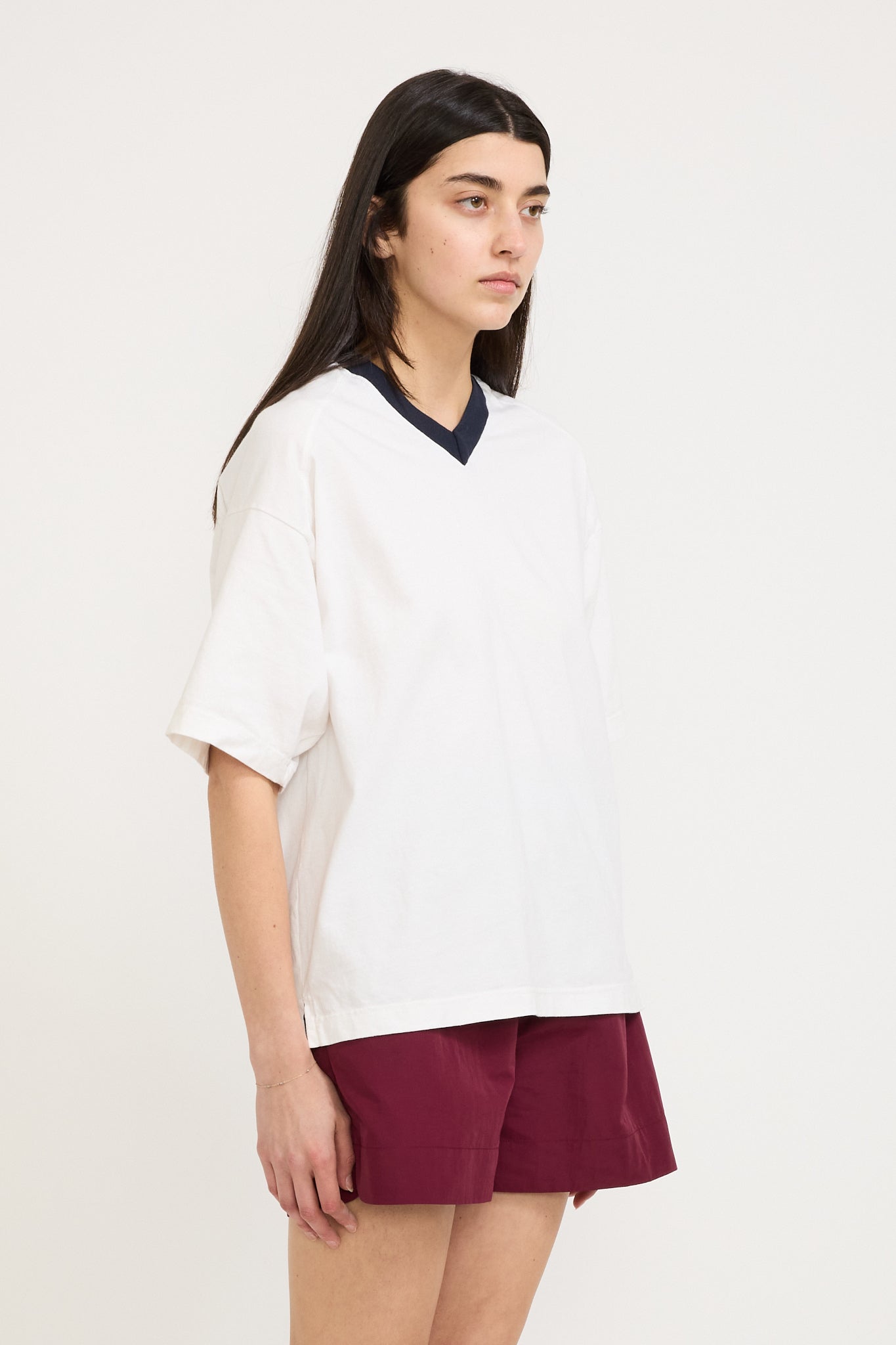 Bassike | Athletic V Neck S/S T-Shirt White/Blue Ink | Maplestore