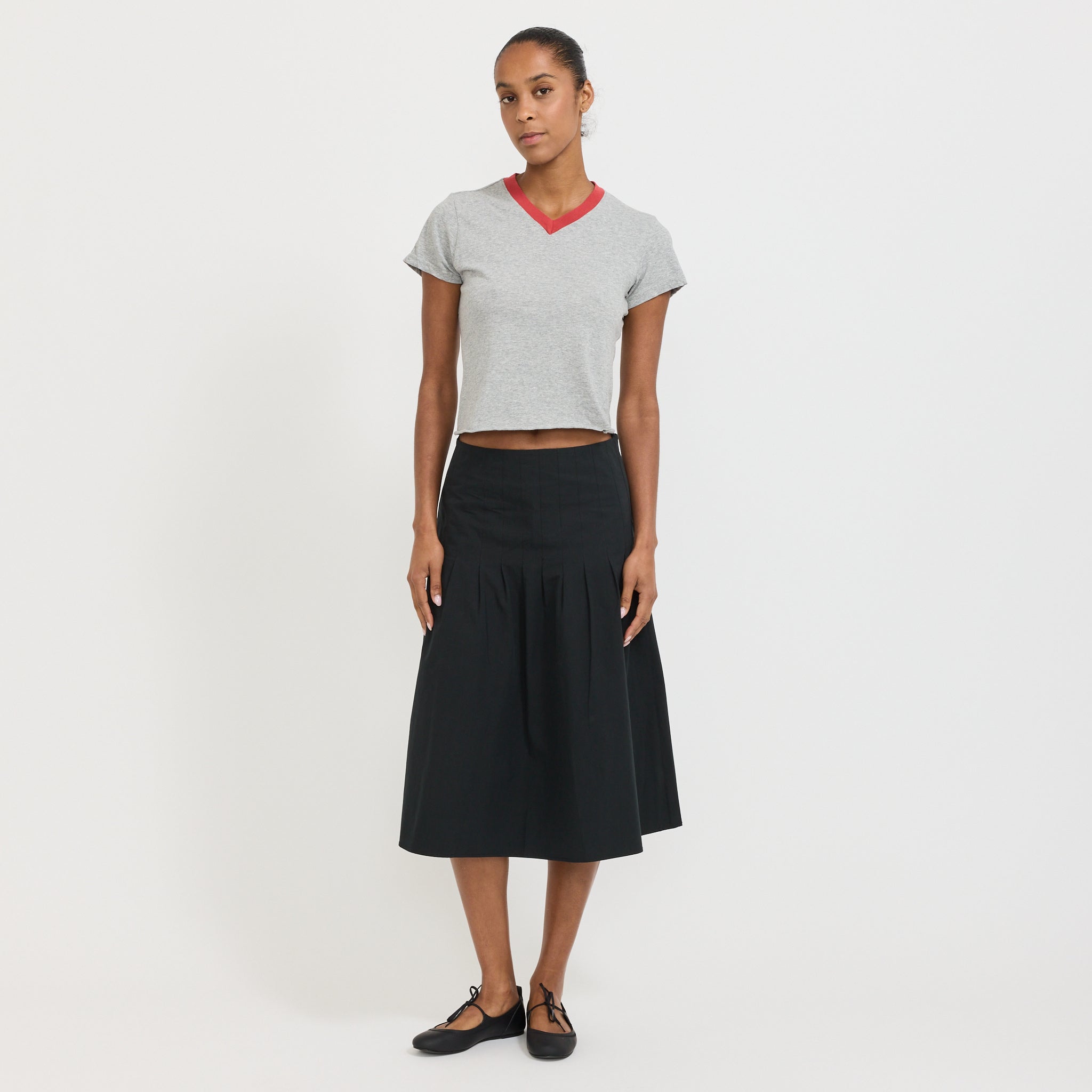 Contrast V-Neck Baby T-Shirt Grey Marle/Heritage Red