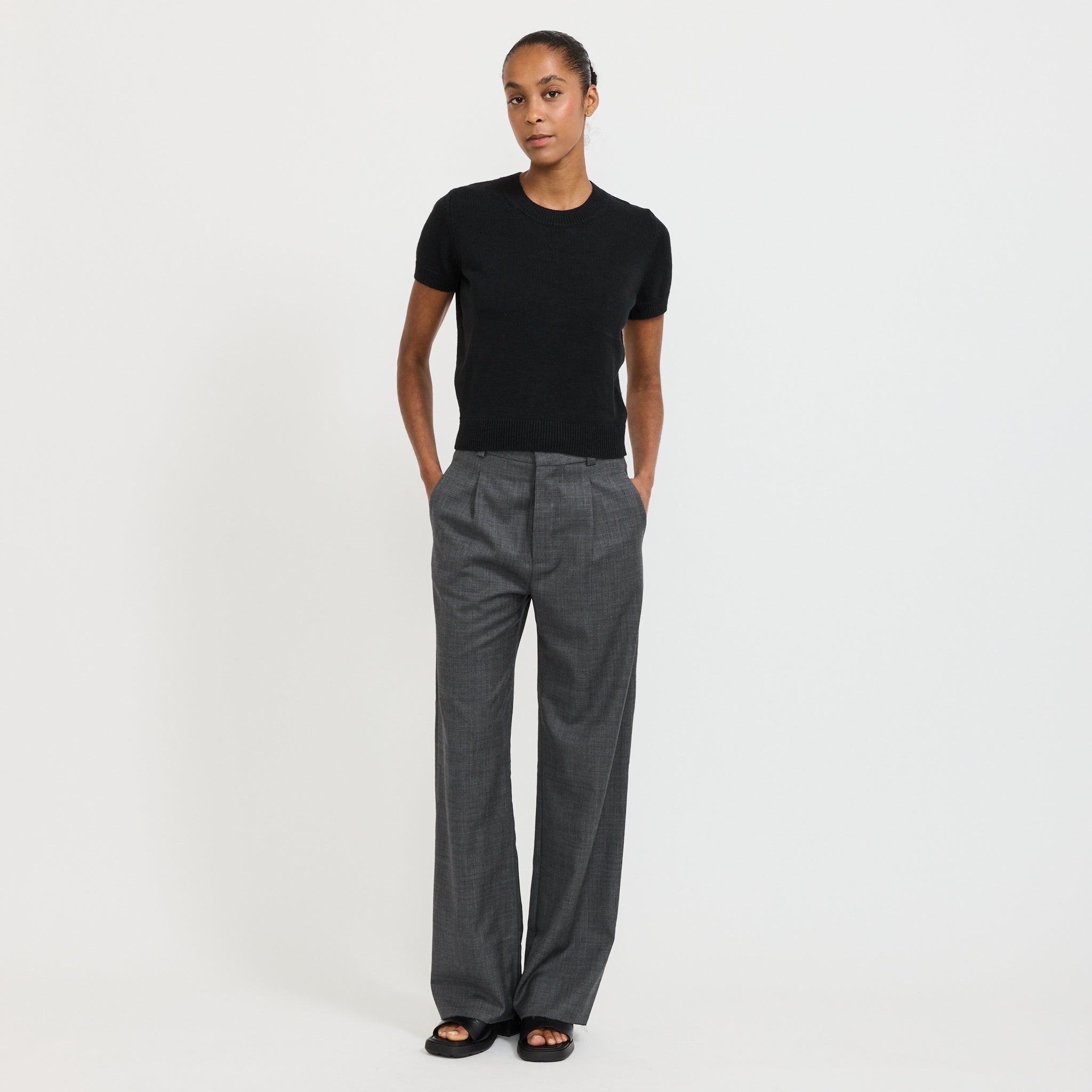 Cotton Linen Slim S/S Knit Black
