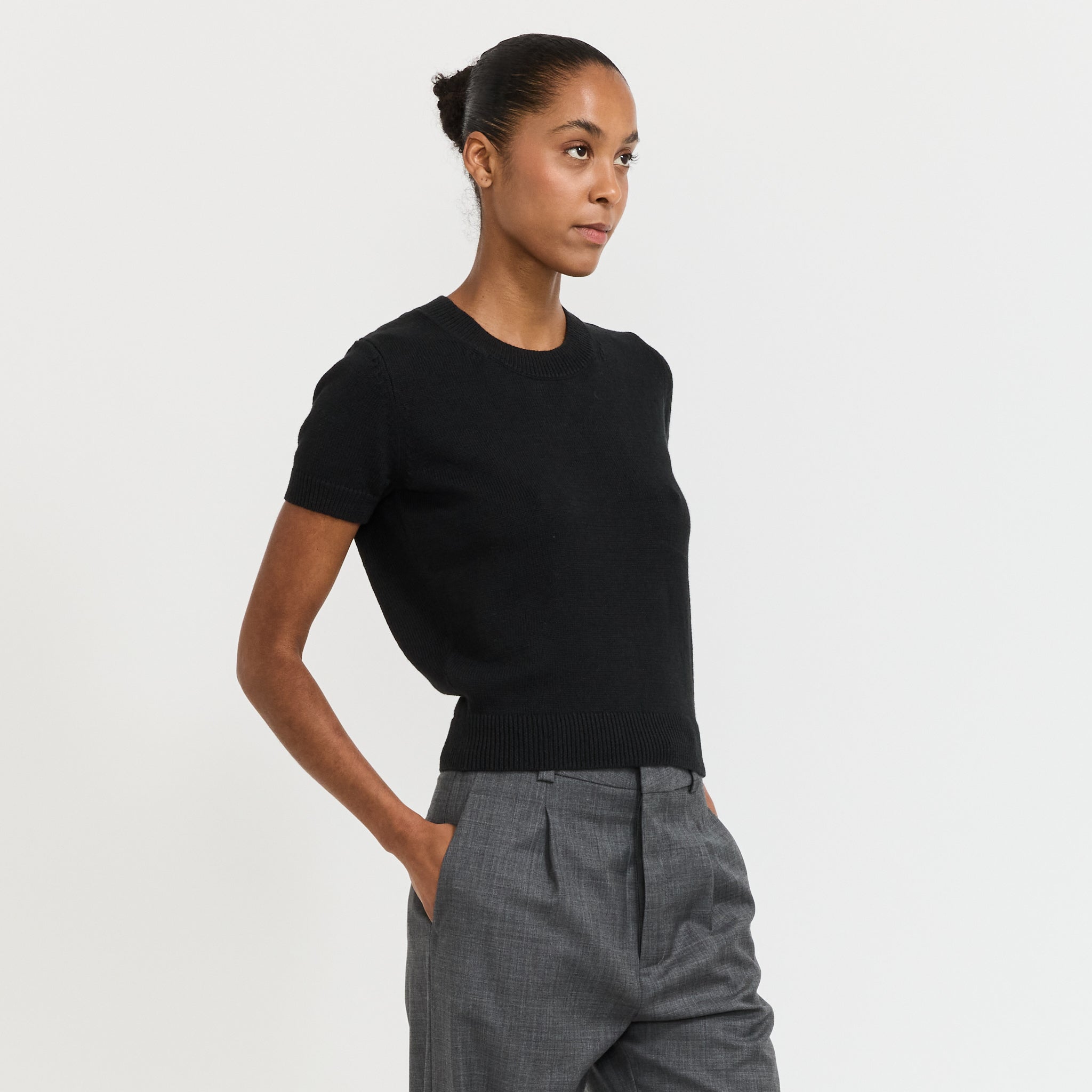 Cotton Linen Slim S/S Knit Black
