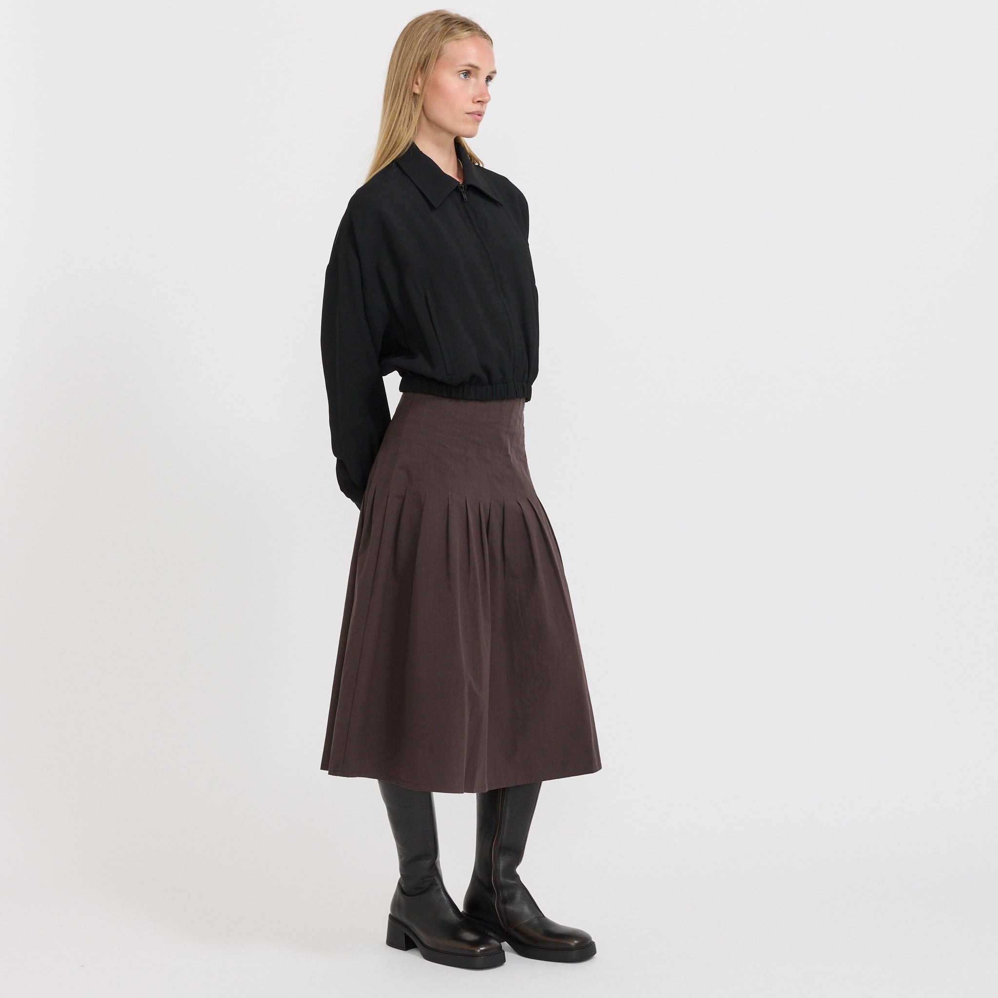 Bassike | Cropped Twill Jacket Black | Maplestore