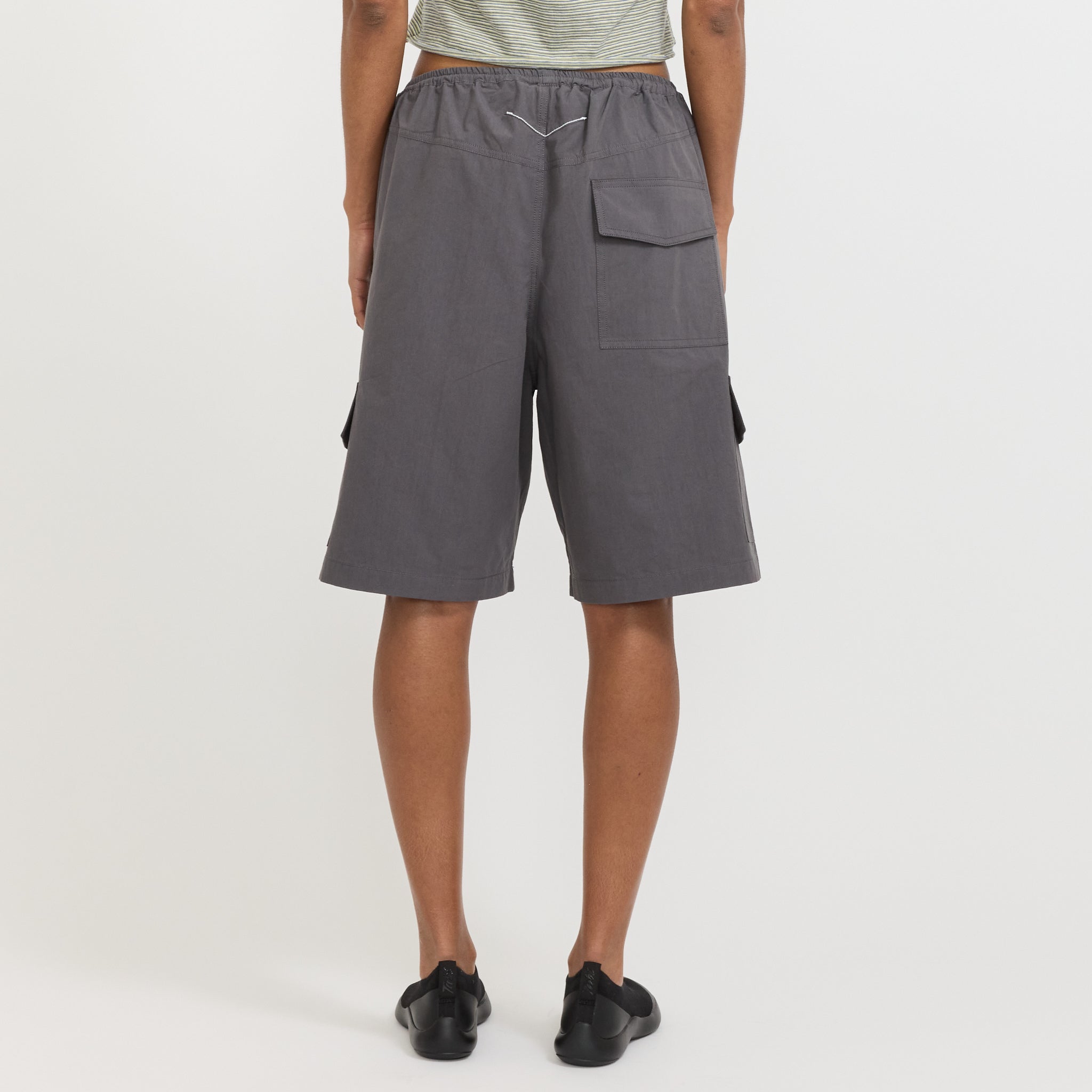 Crushed Cotton Cargo Short Washed Black