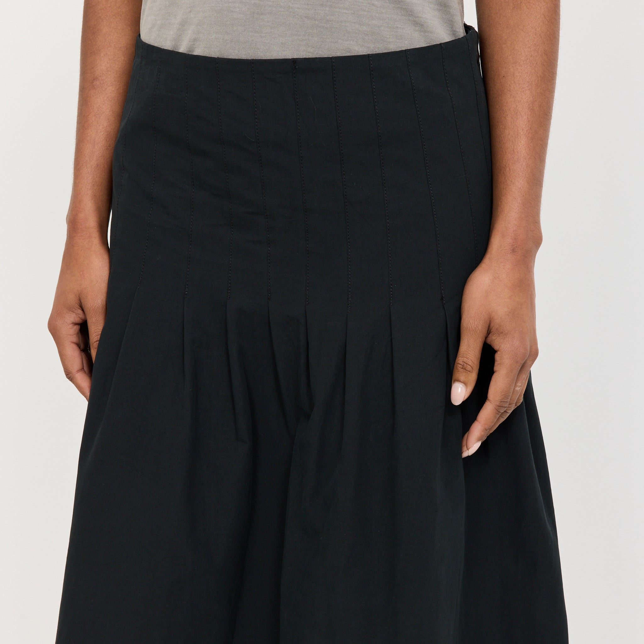 Crushed Cotton Pleated Skirt Black