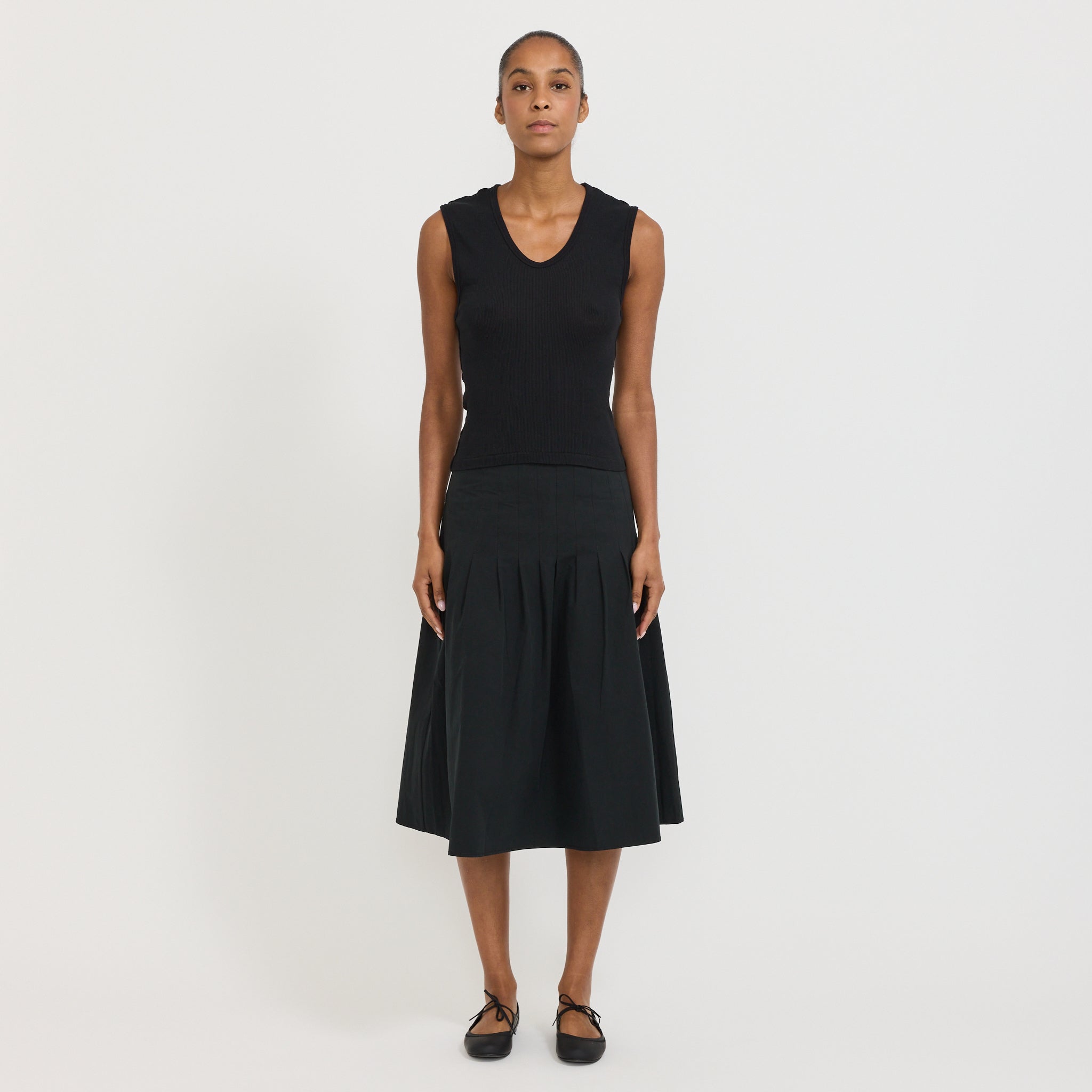 Sheer Rib V-Neck Muscle Tank Black