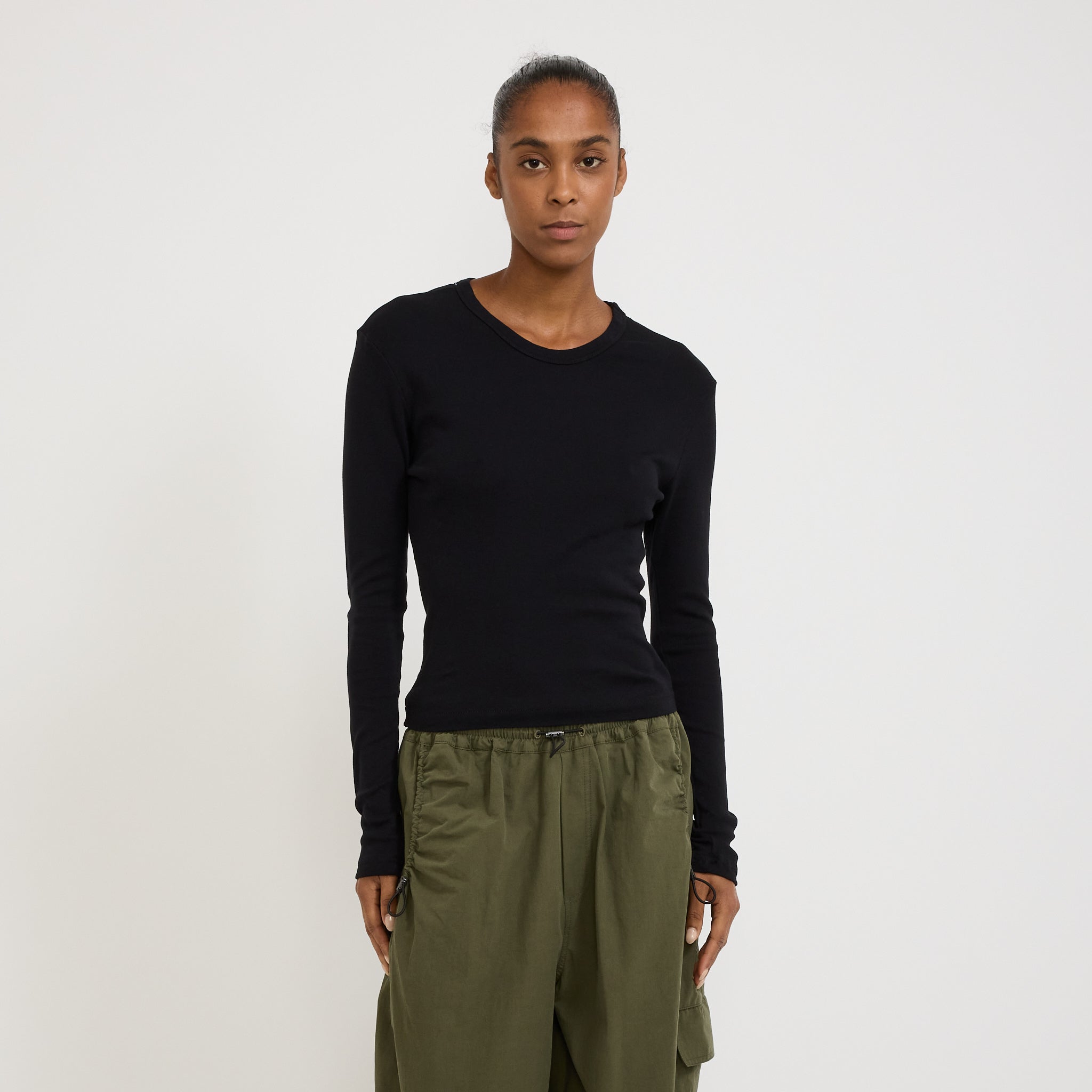 Bassike | Slim Fit Rib Long Sleeve Baby Tee Black | Maplestore