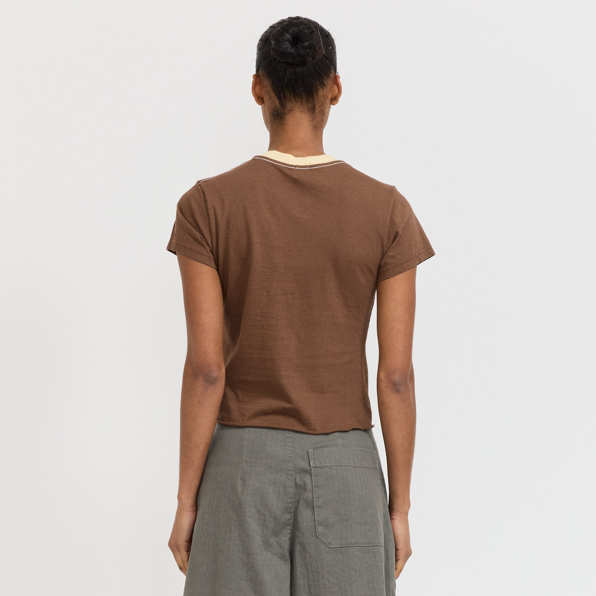 Contrast V-Neck Raw Edge Baby T-Shirt Brown/Lemon Glaze