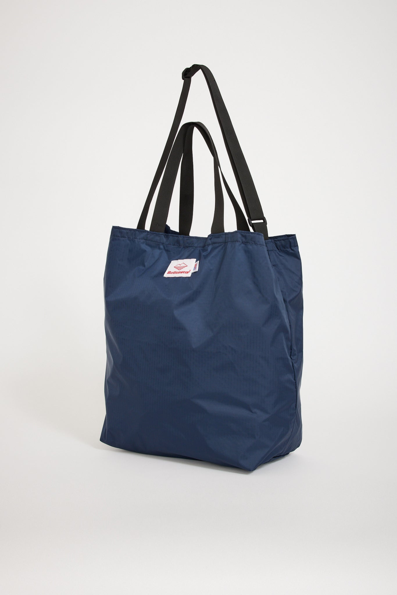 Battenwear | Packable Tote Navy x Black | Maplestore