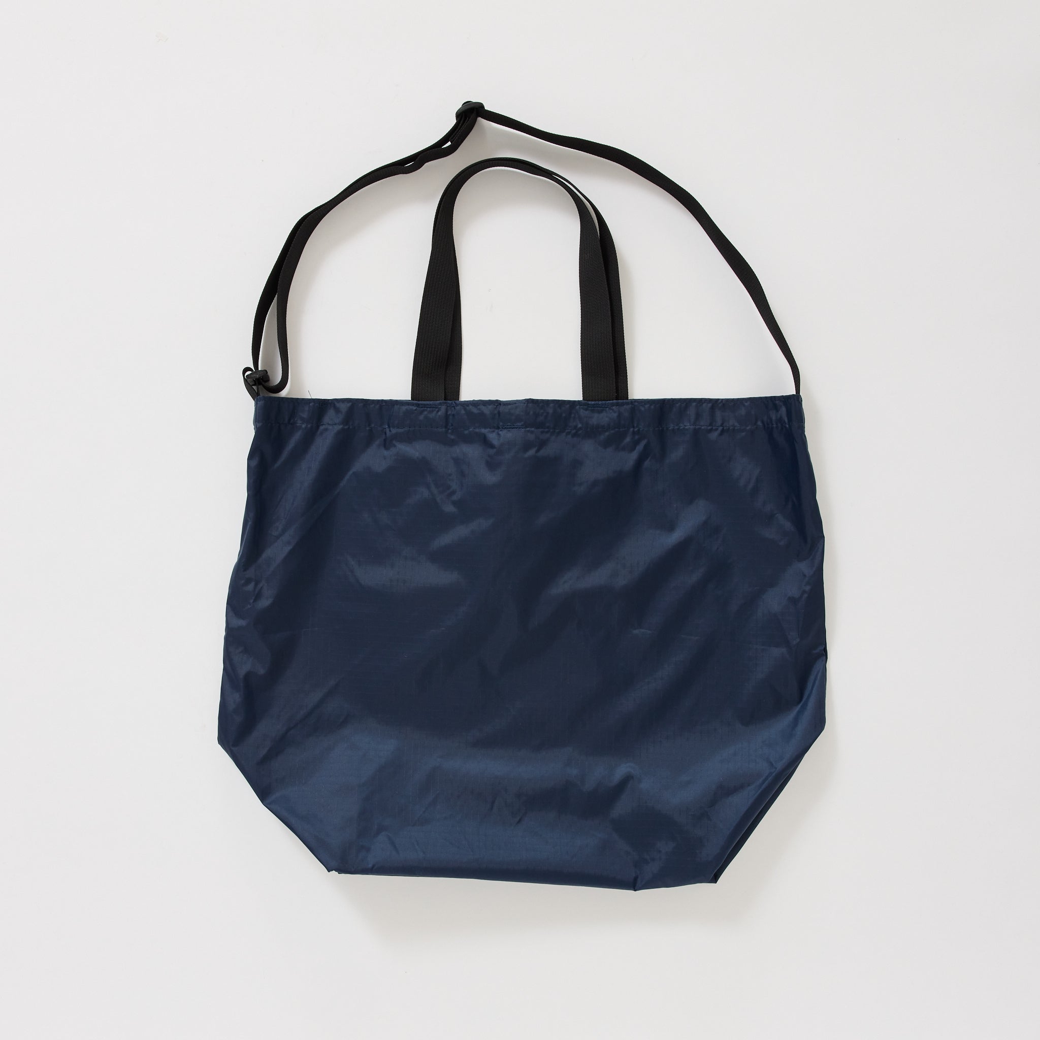 Packable Tote Navy x Black