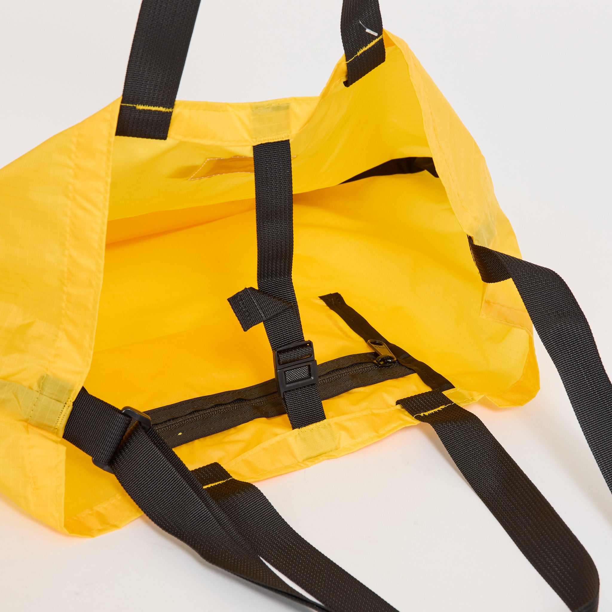 Packable Tote Gold x Black