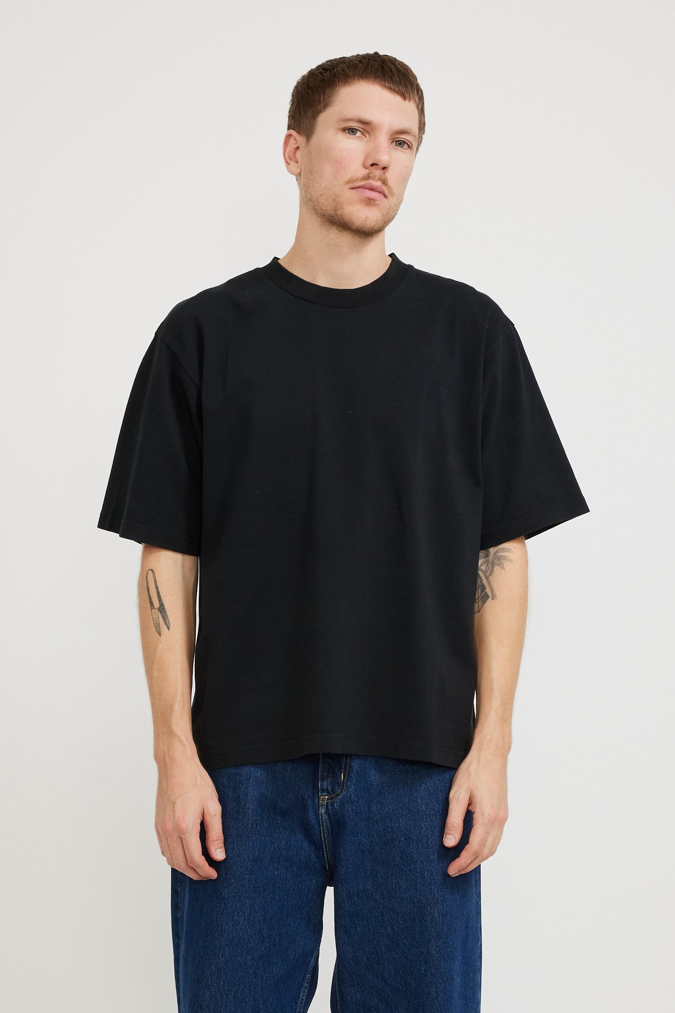 Beach Brains | Boxy Tee Black | Maplestore