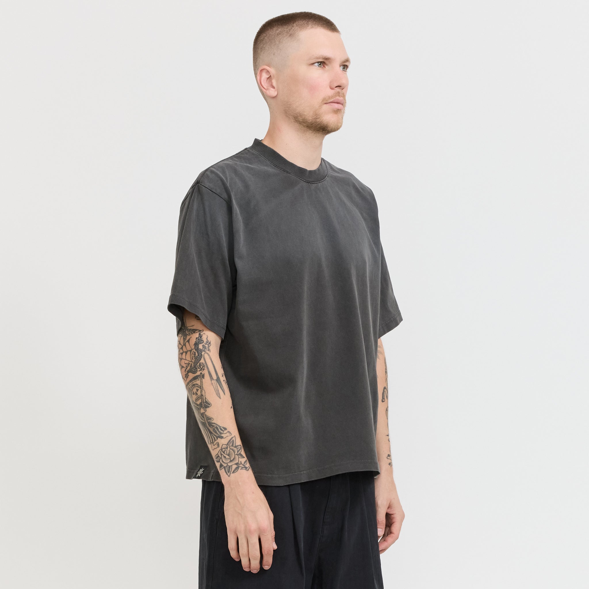 Dream Tee Sun Faded Black