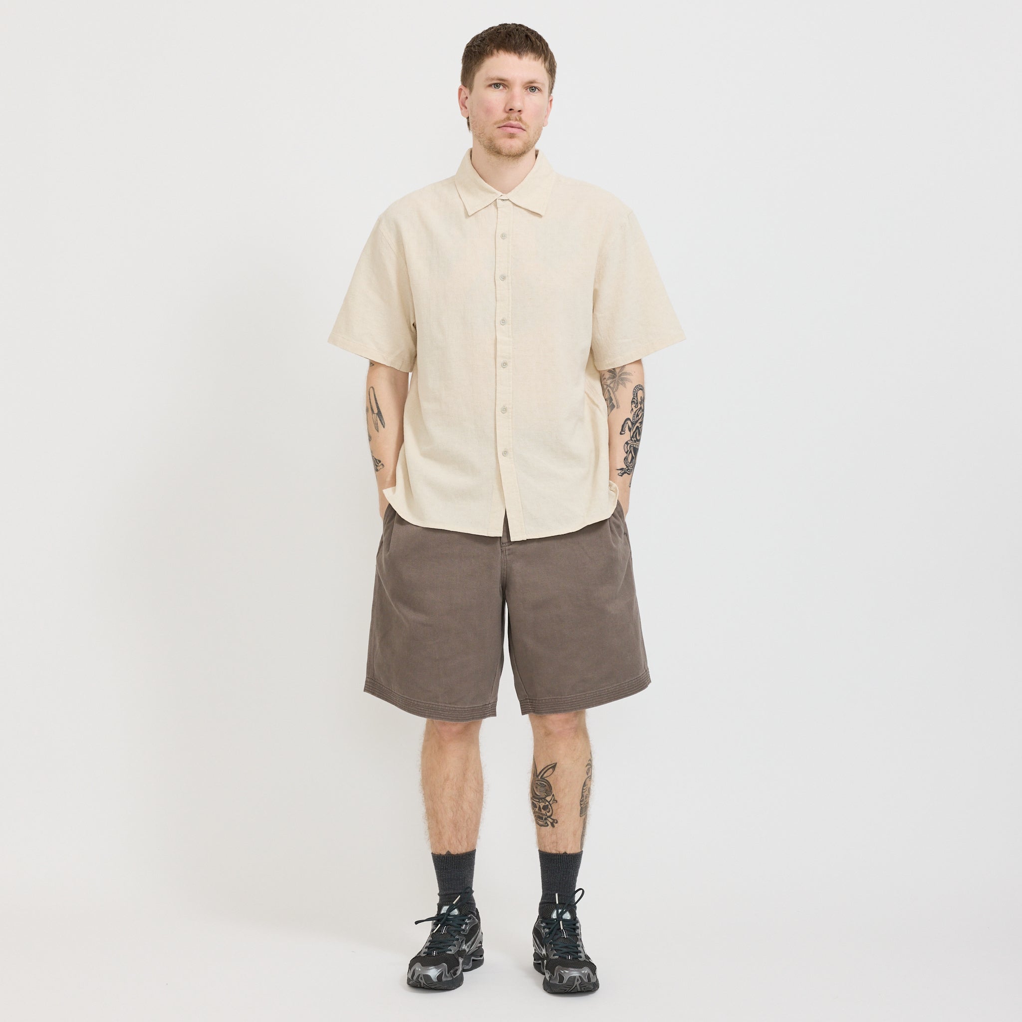 Beach Brains | Hold SS Shirt Off White | Maplestore