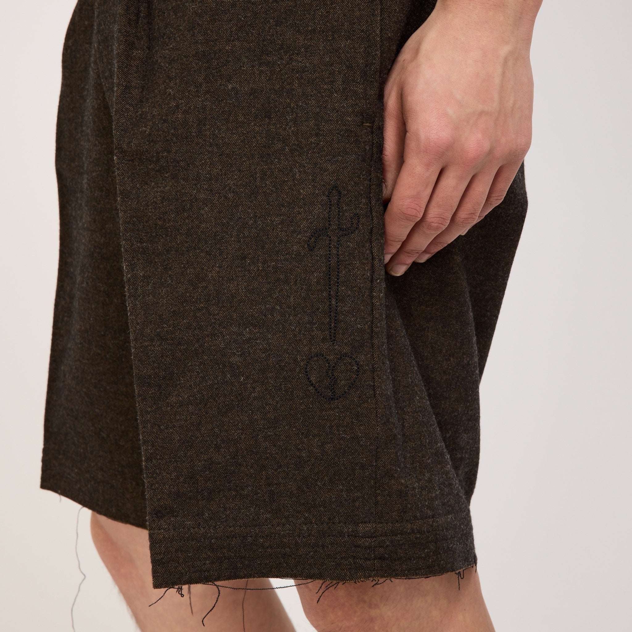 Beach Brains | Pleated Suit Short Chocolate | Maplestore