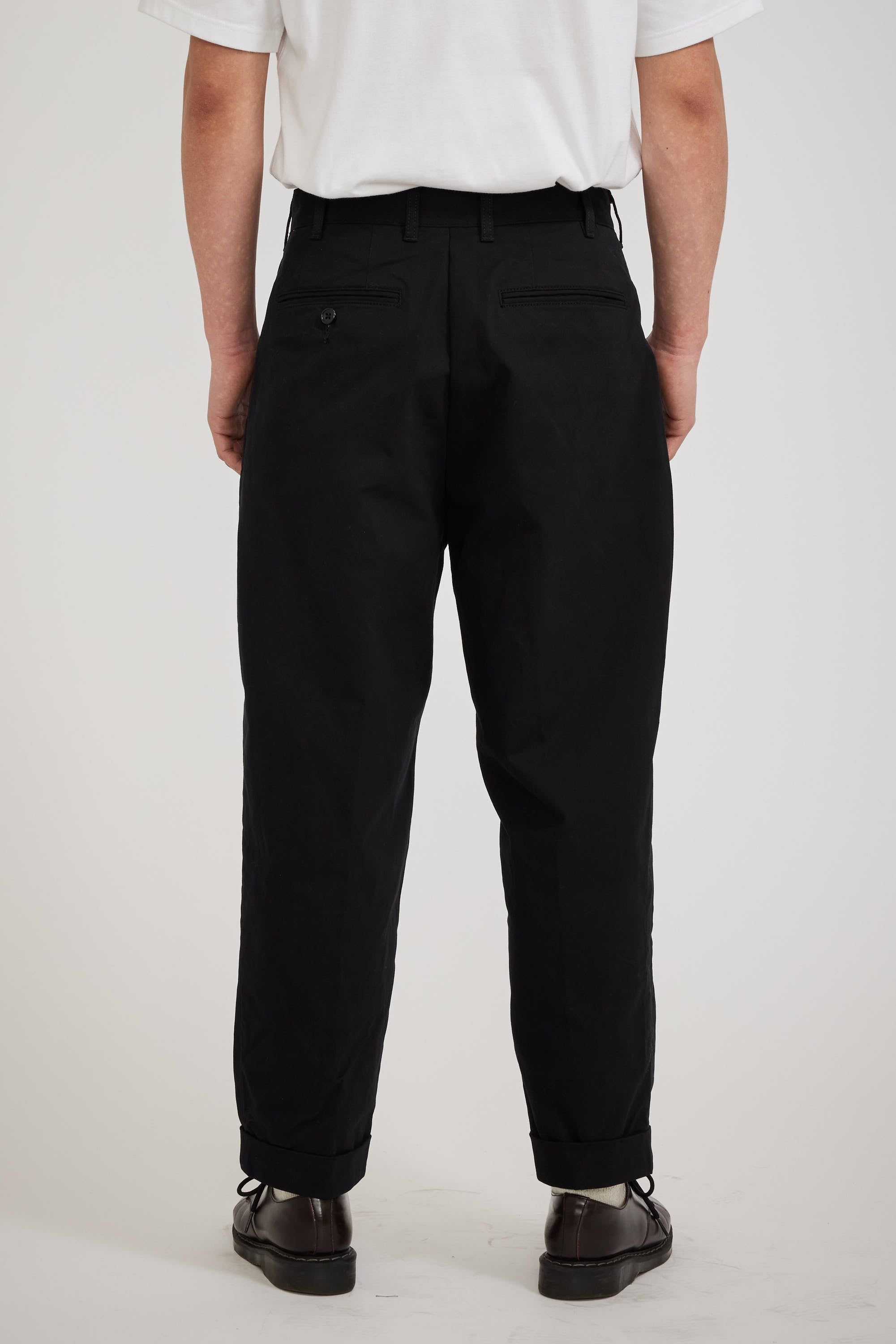 Beams | 2 Pleats Twill Pant Black | Maplestore