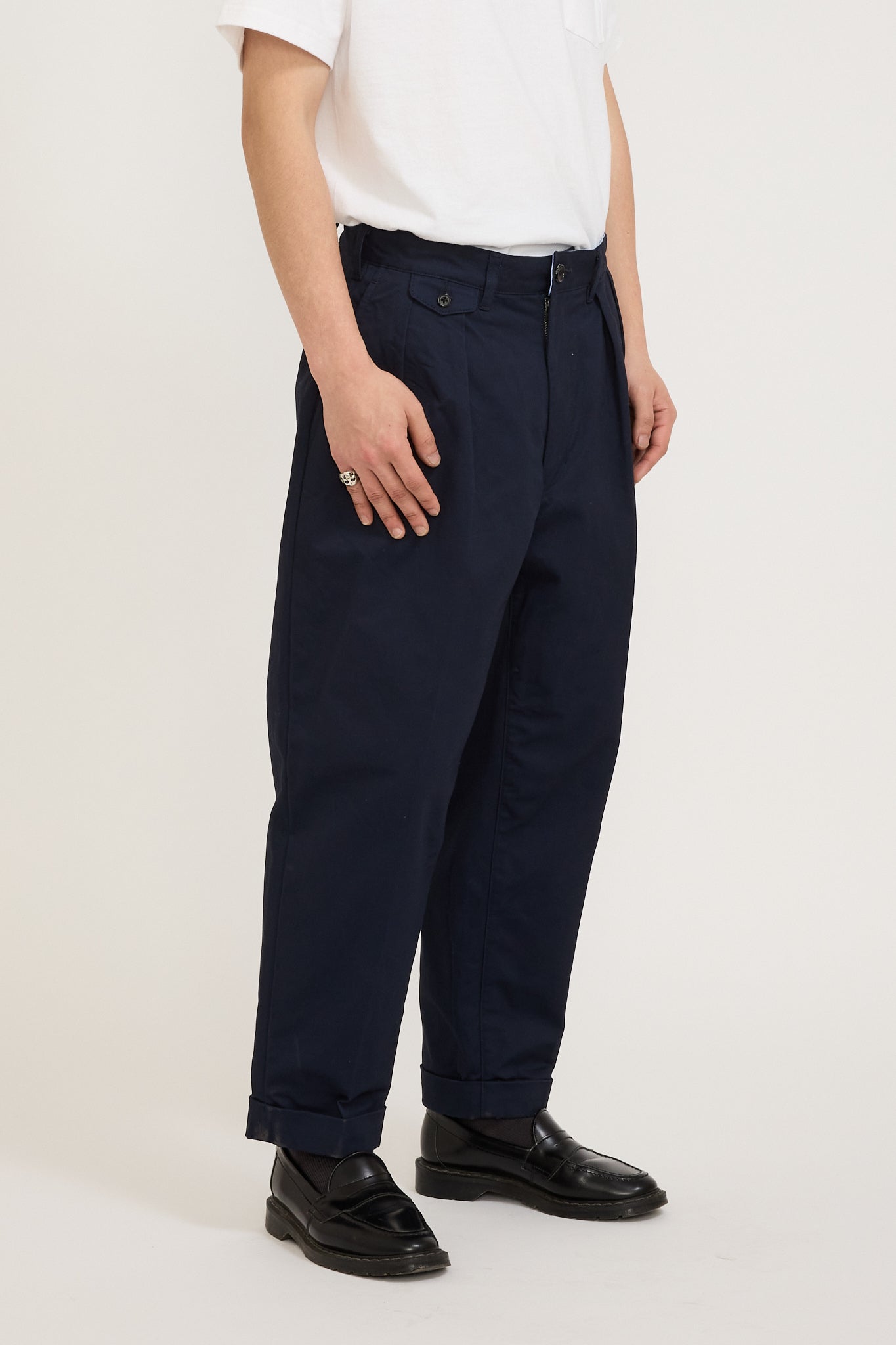 Beams Plus | 2 Pleats Twill Pant Navy | Maplestore