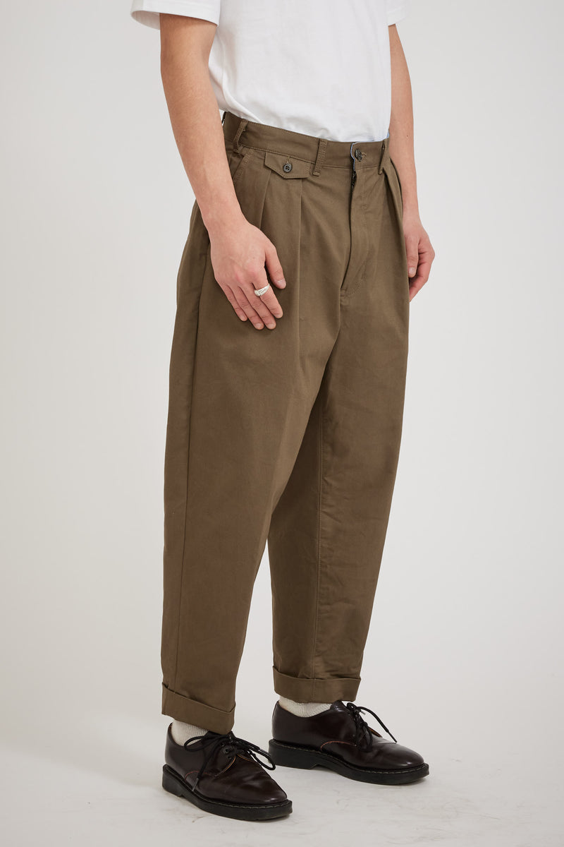 Beams Plus 2 Pleats Twill Pant Olive | Maplestore