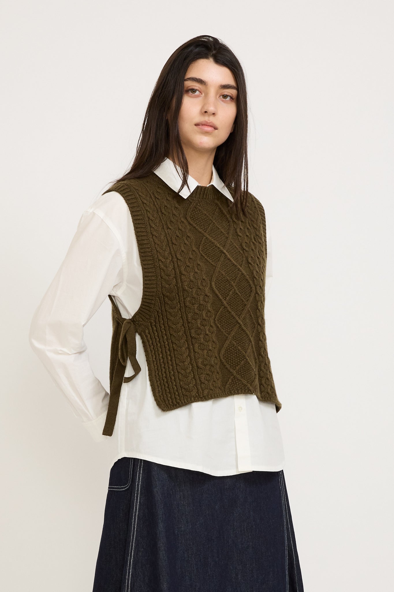 Beams Boy | Alan Side Ribbon Vest Olive | Maplestore