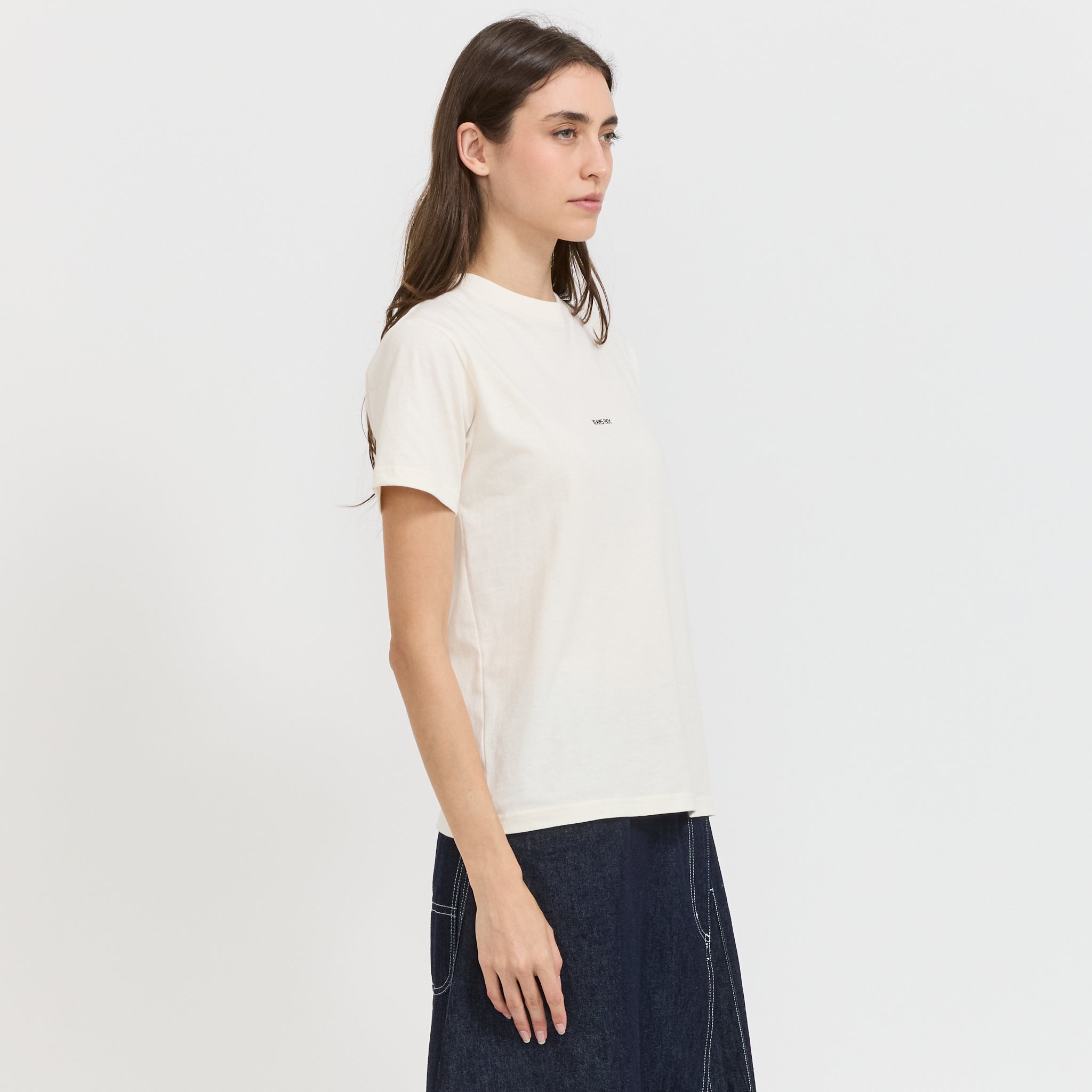 Beams Boy | BOY Embroidery Crew Neck T-Shirt Ivory | Maplestore