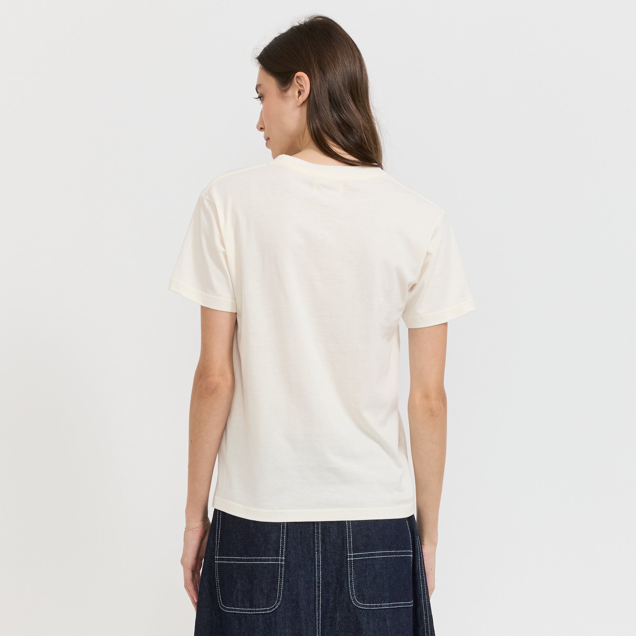 Beams Boy | BOY Embroidery Crew Neck T-Shirt Ivory | Maplestore