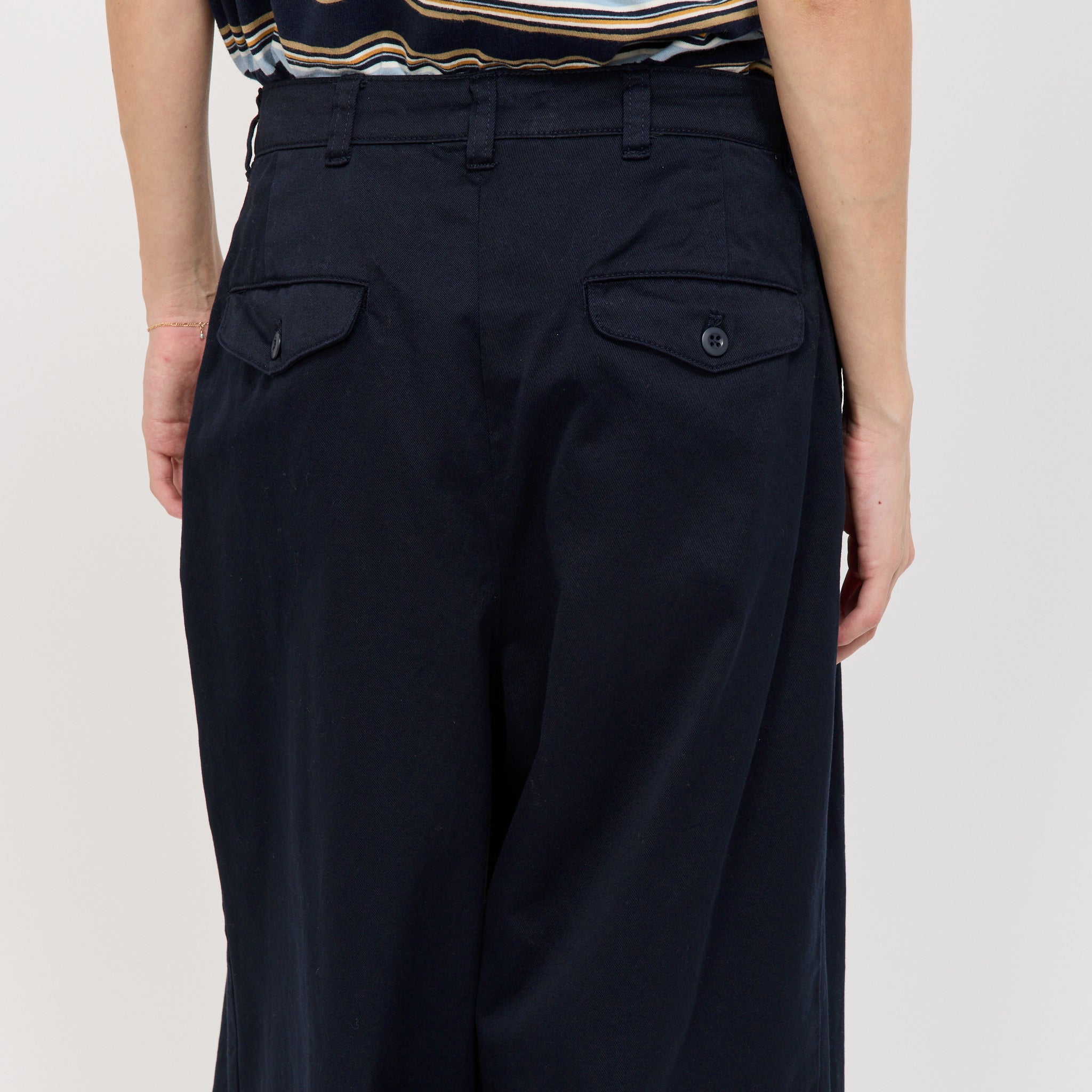 Beams Boy | Wide Tack Chino Pants Dark Navy | Maplestore